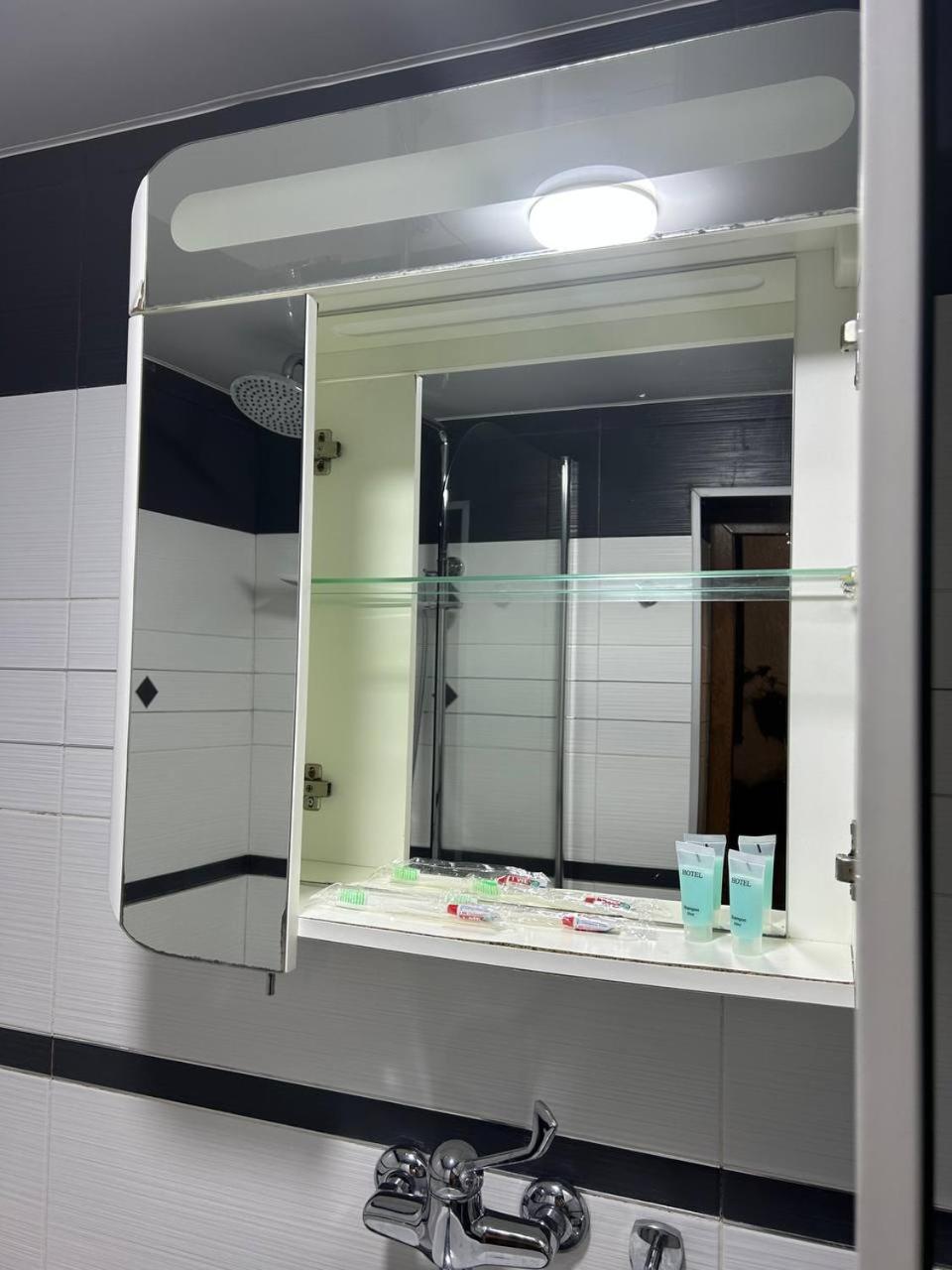 Niluxe Apartment Kutaisi
