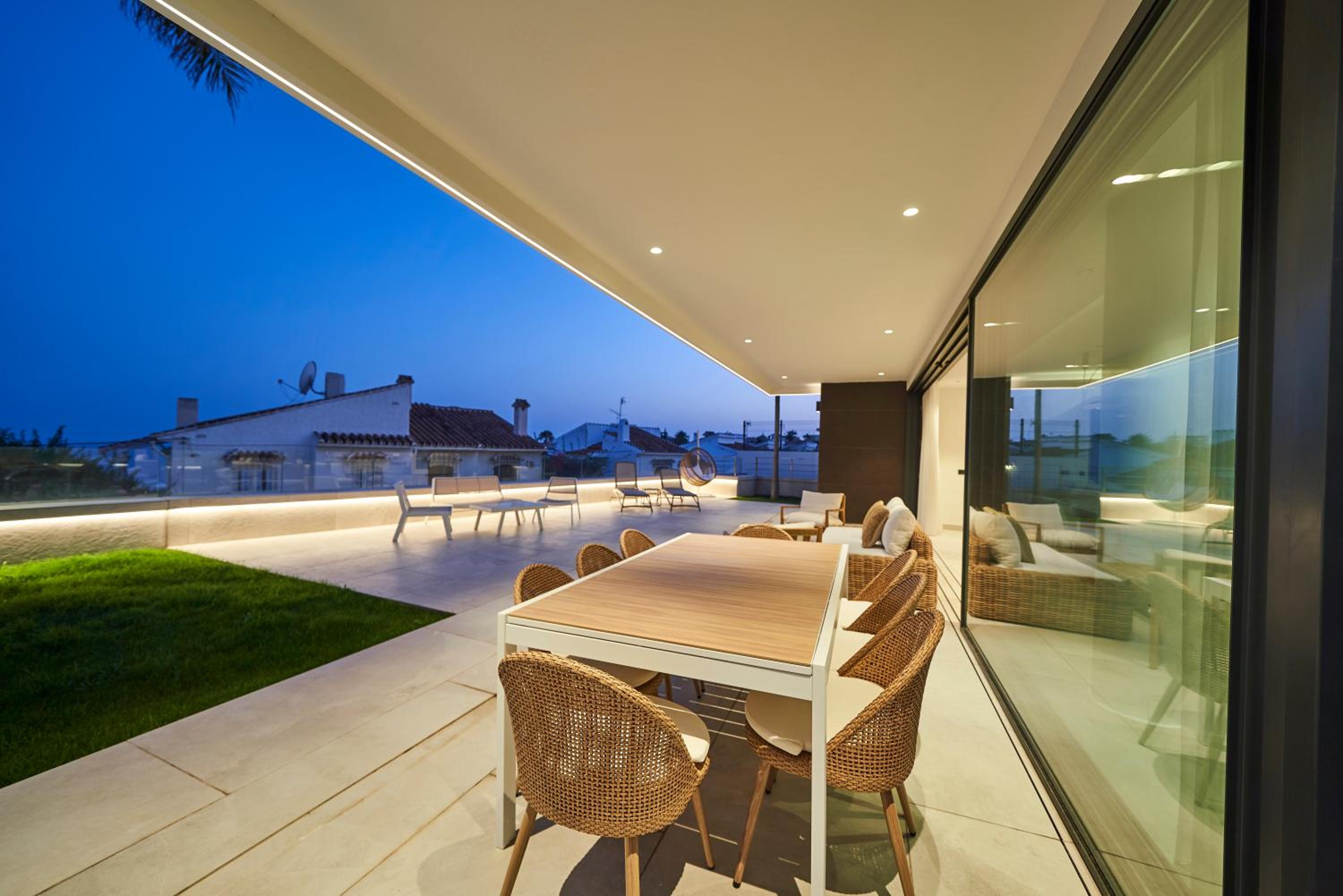 Sea Gardens Villa