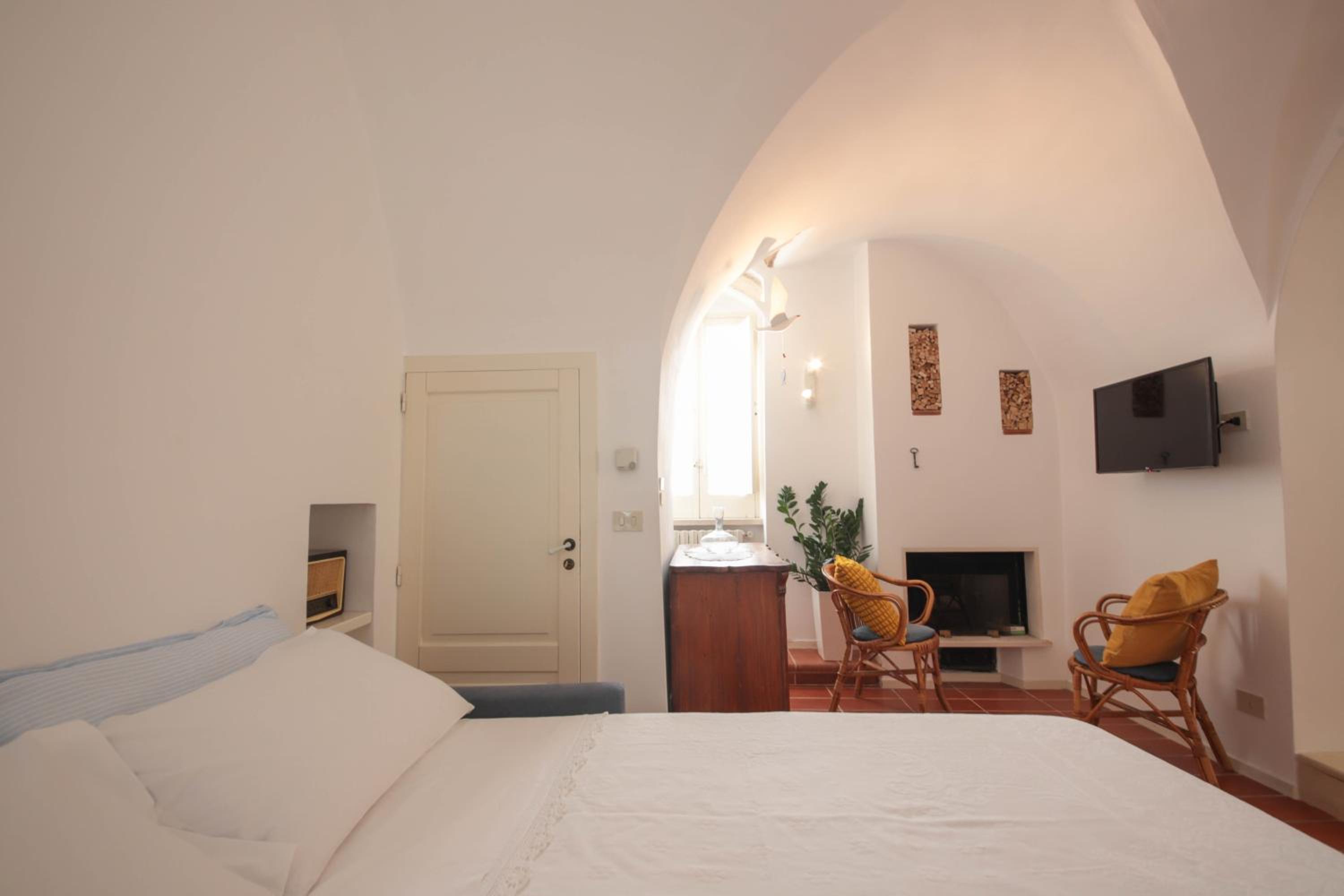 Alba Domus