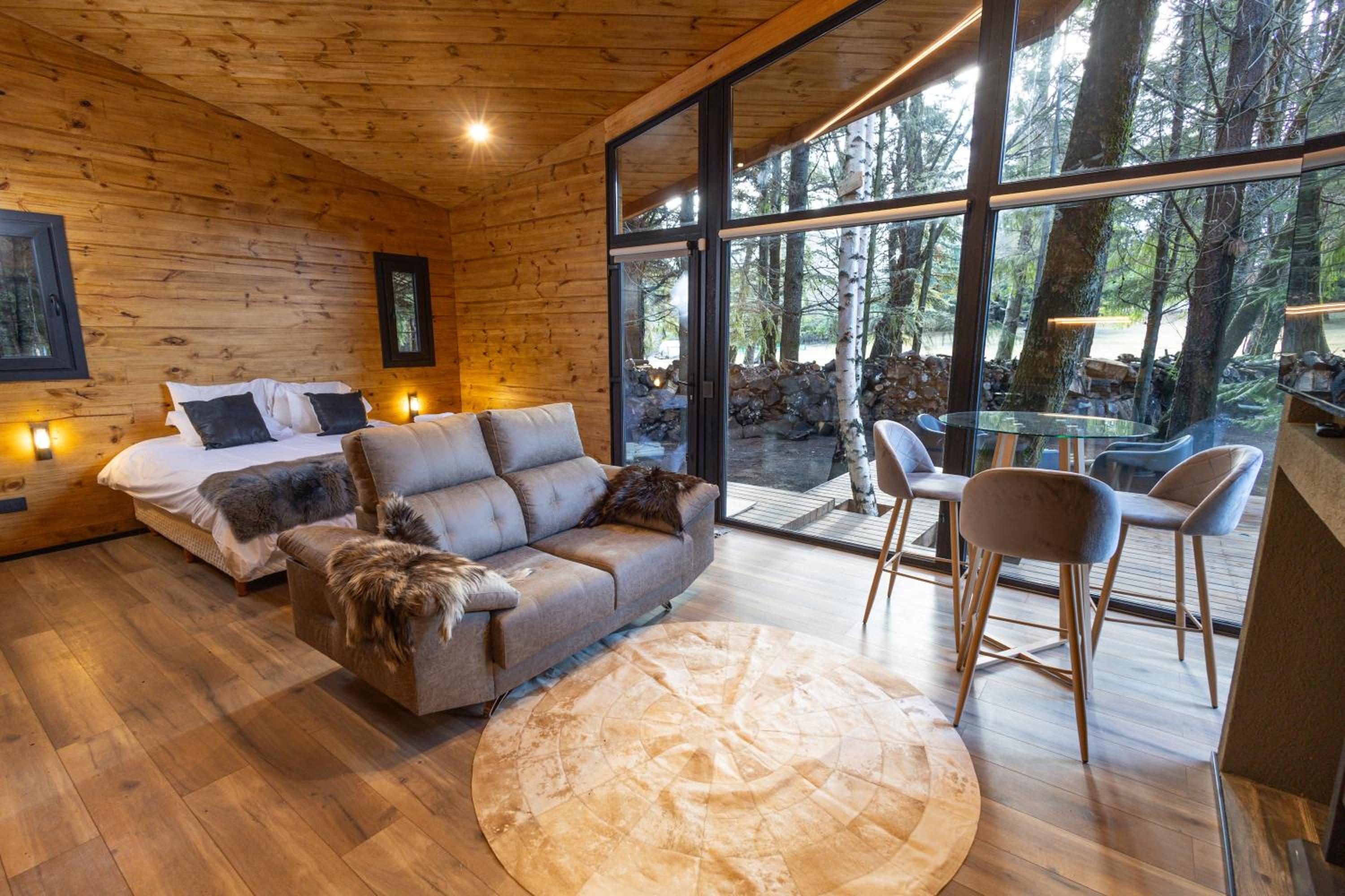 Cabañas Villa Labrador con costa de lago