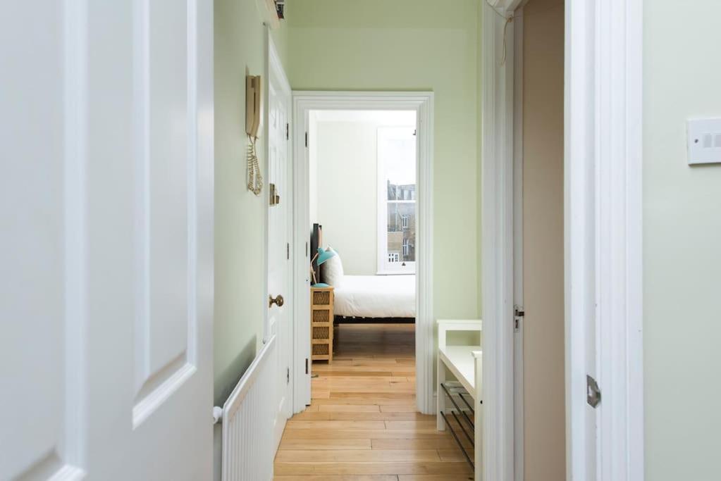 Beautiful 1 Bedroom Apartment Earls Court