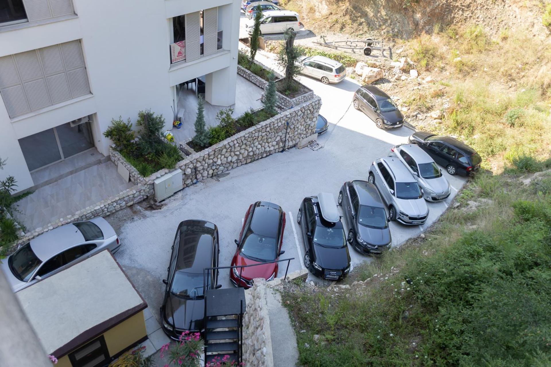 Apartment Petar