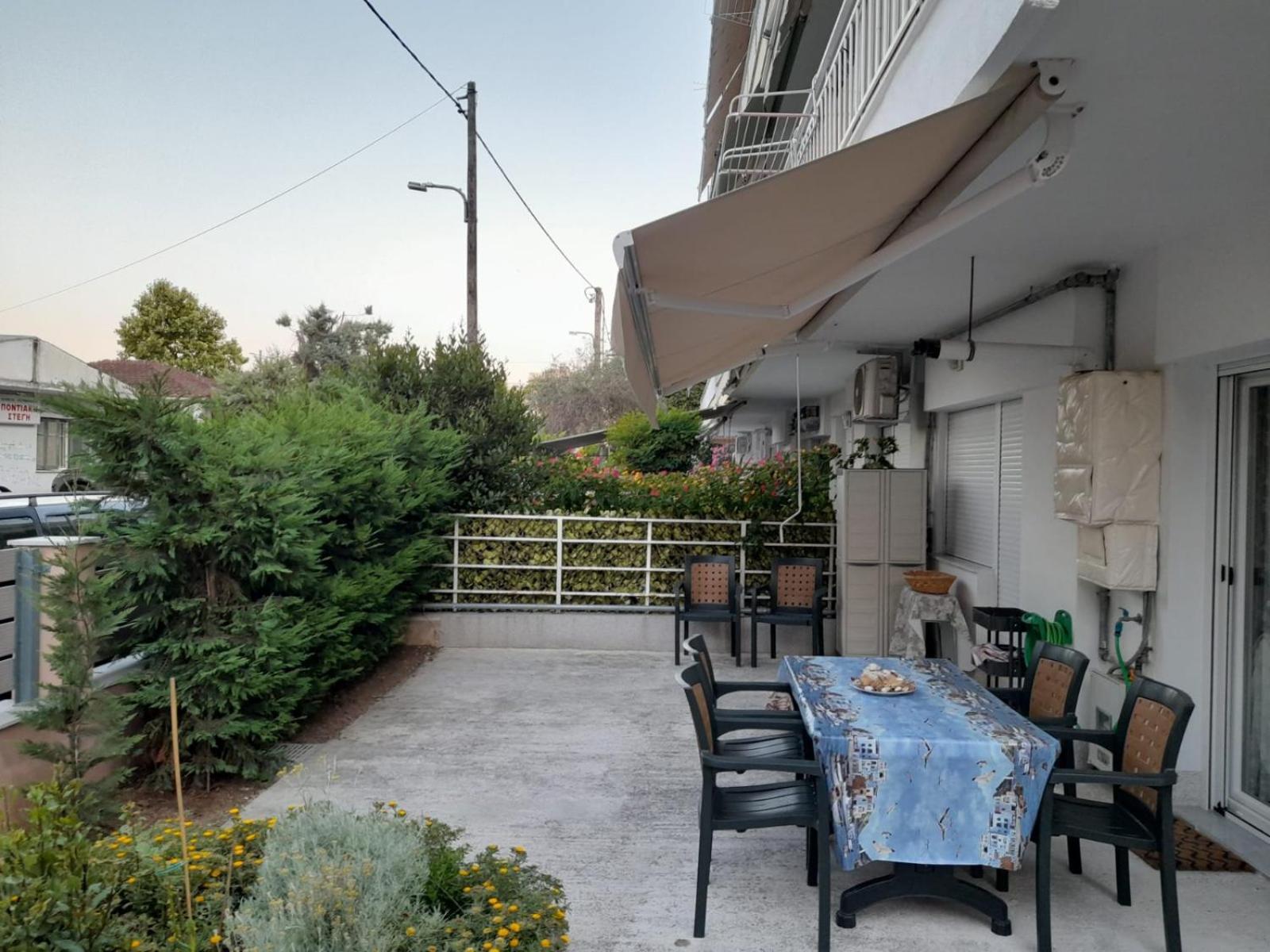 Renovated apartment with garden and parking space view 2