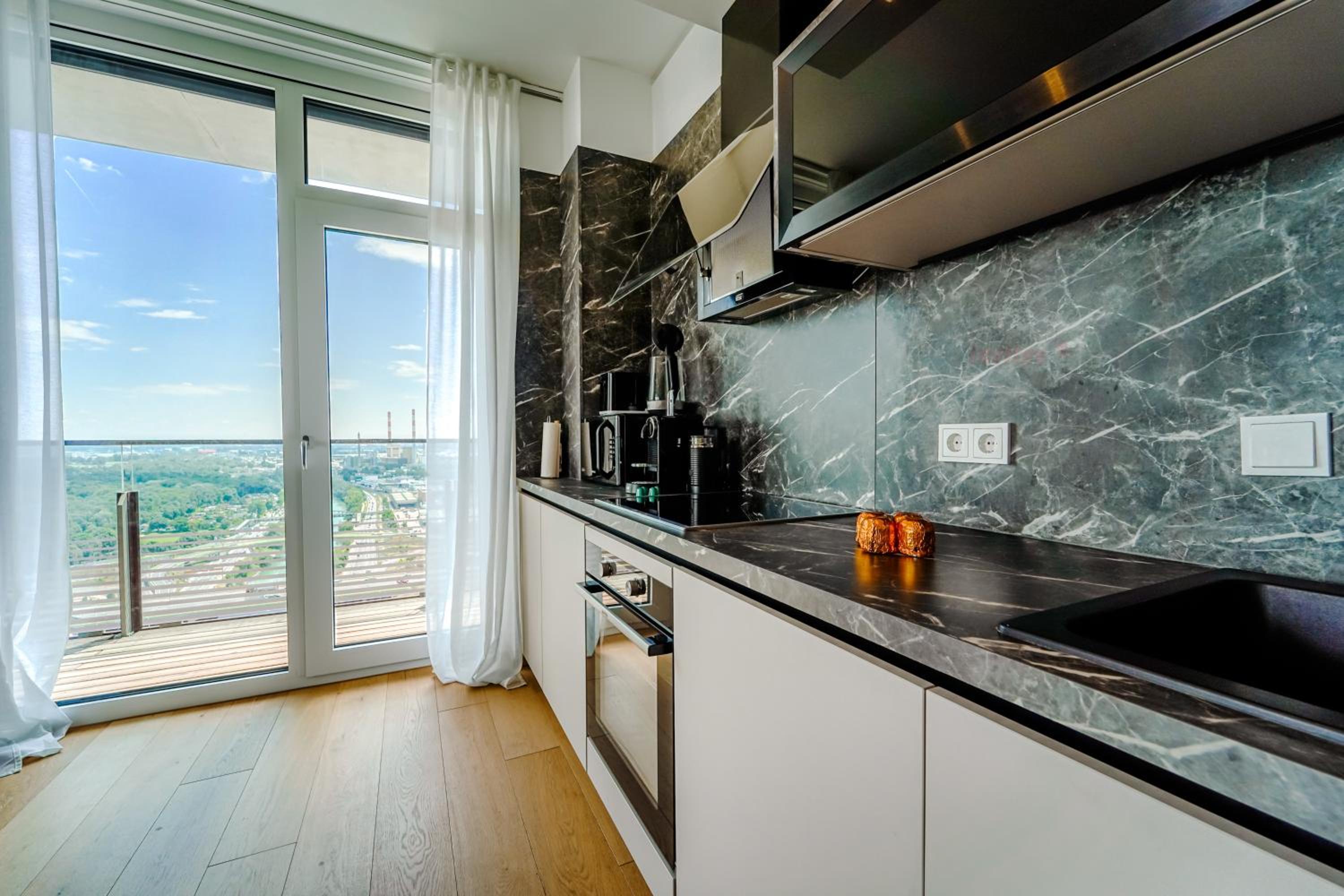 Wonderful Apartment with 2 bedrooms and pool and parking