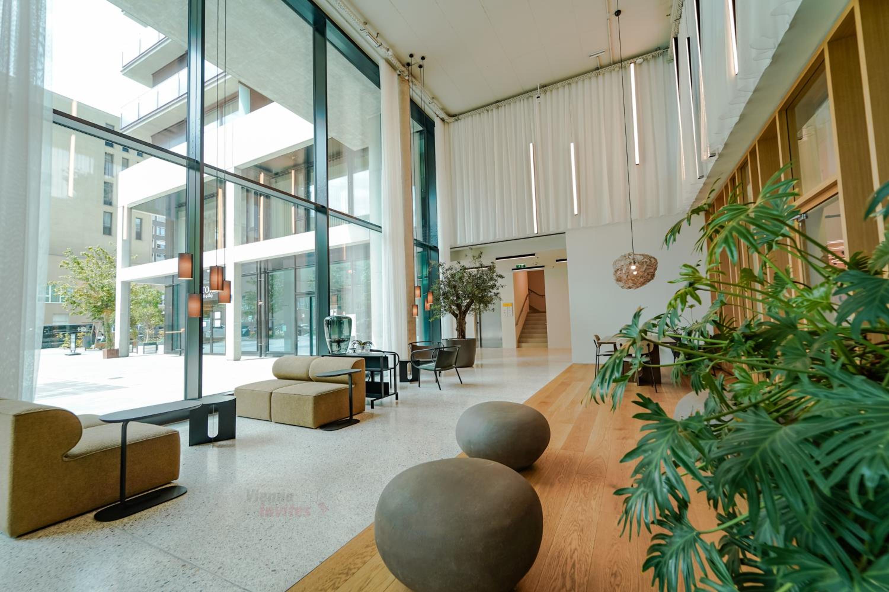 Wonderful Apartment with 2 bedrooms and pool and parking