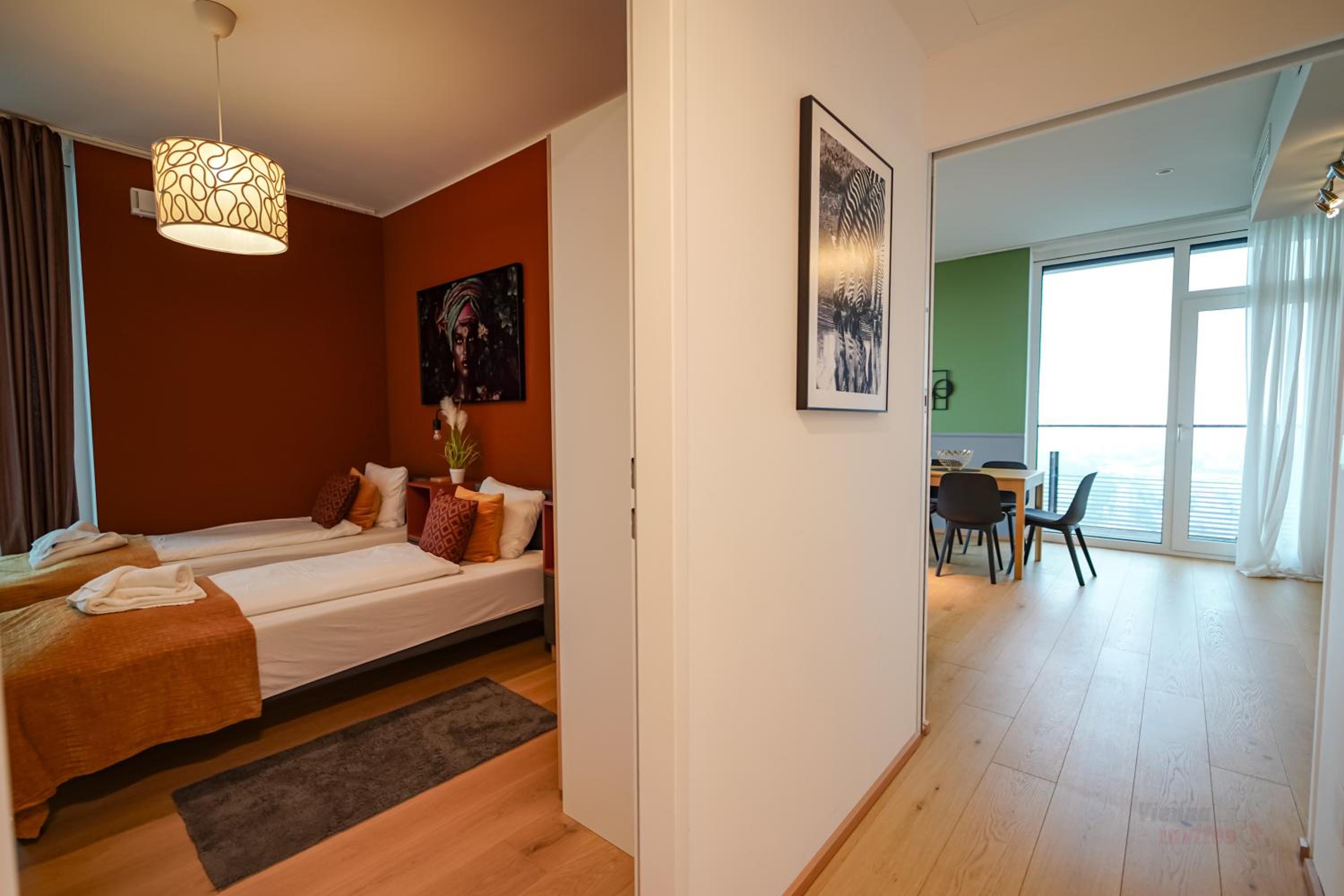 Wonderful Apartment with 2 bedrooms and pool and parking