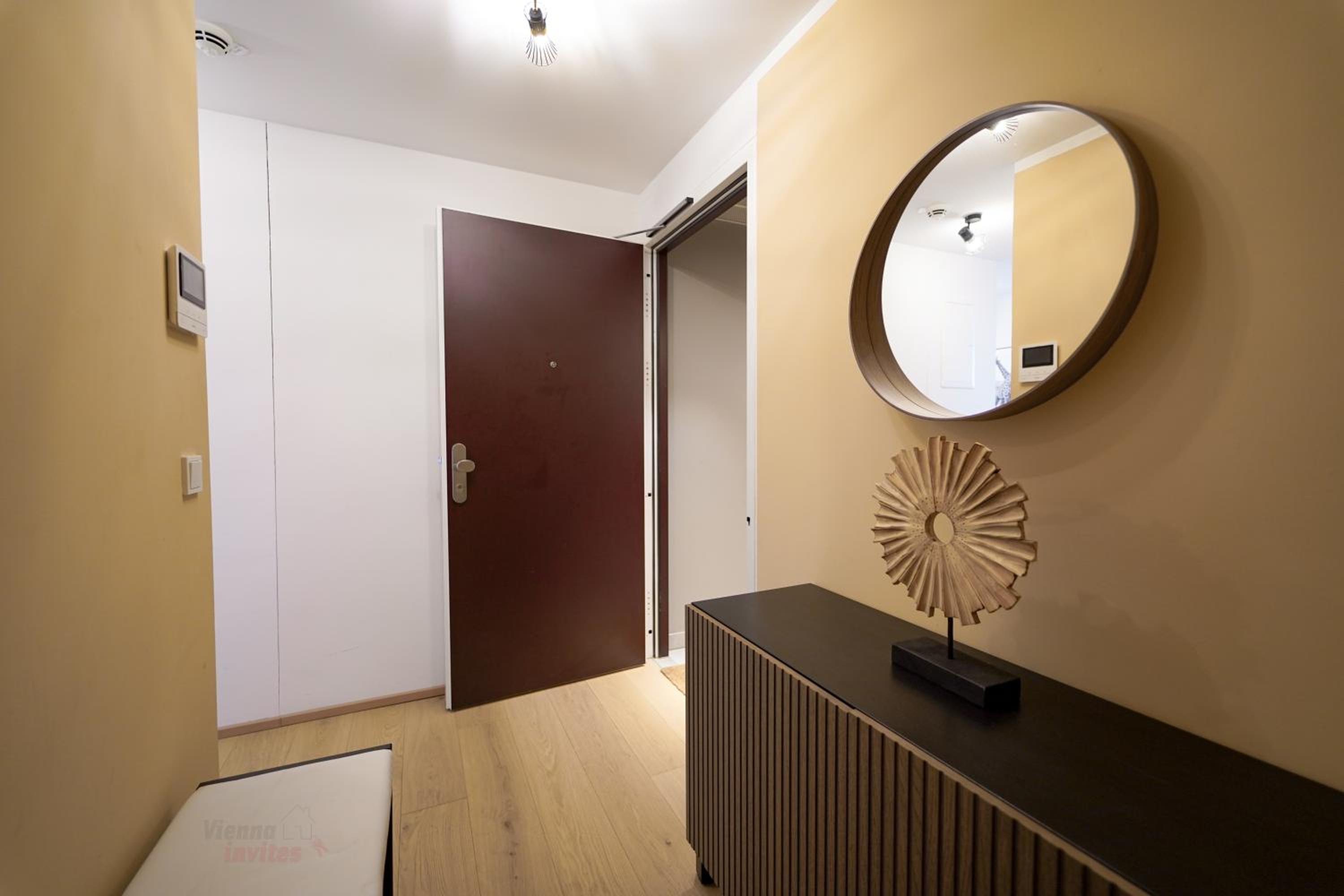 Wonderful Apartment with 2 bedrooms and pool and parking