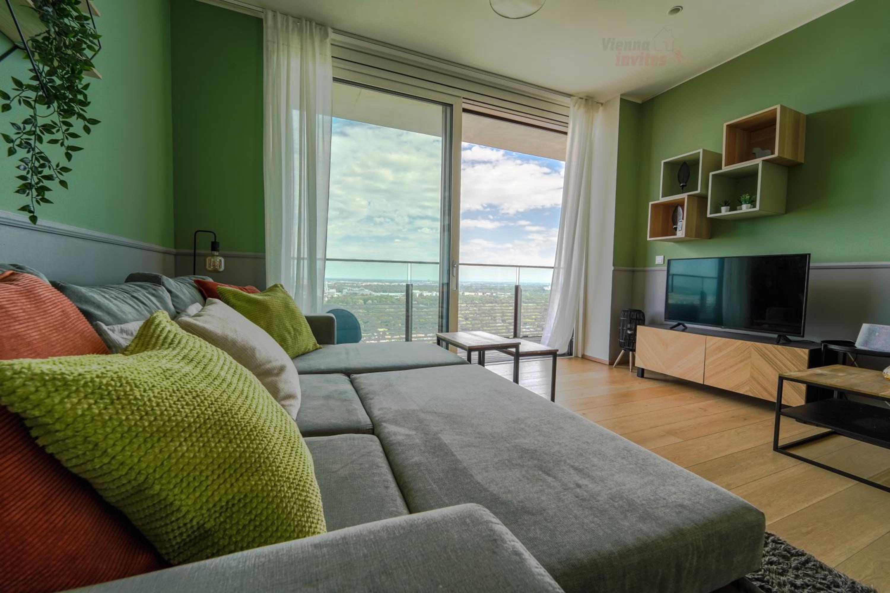Wonderful Apartment with 2 bedrooms and pool and parking