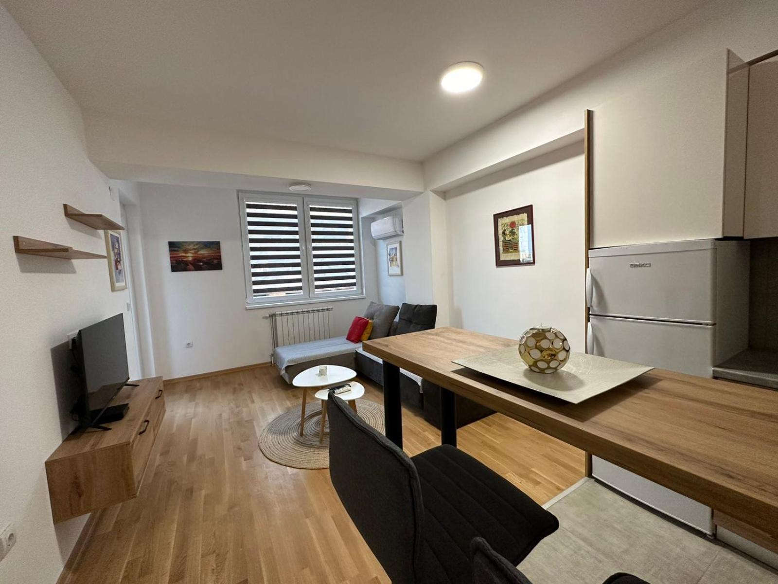 Golden Lux Apartments