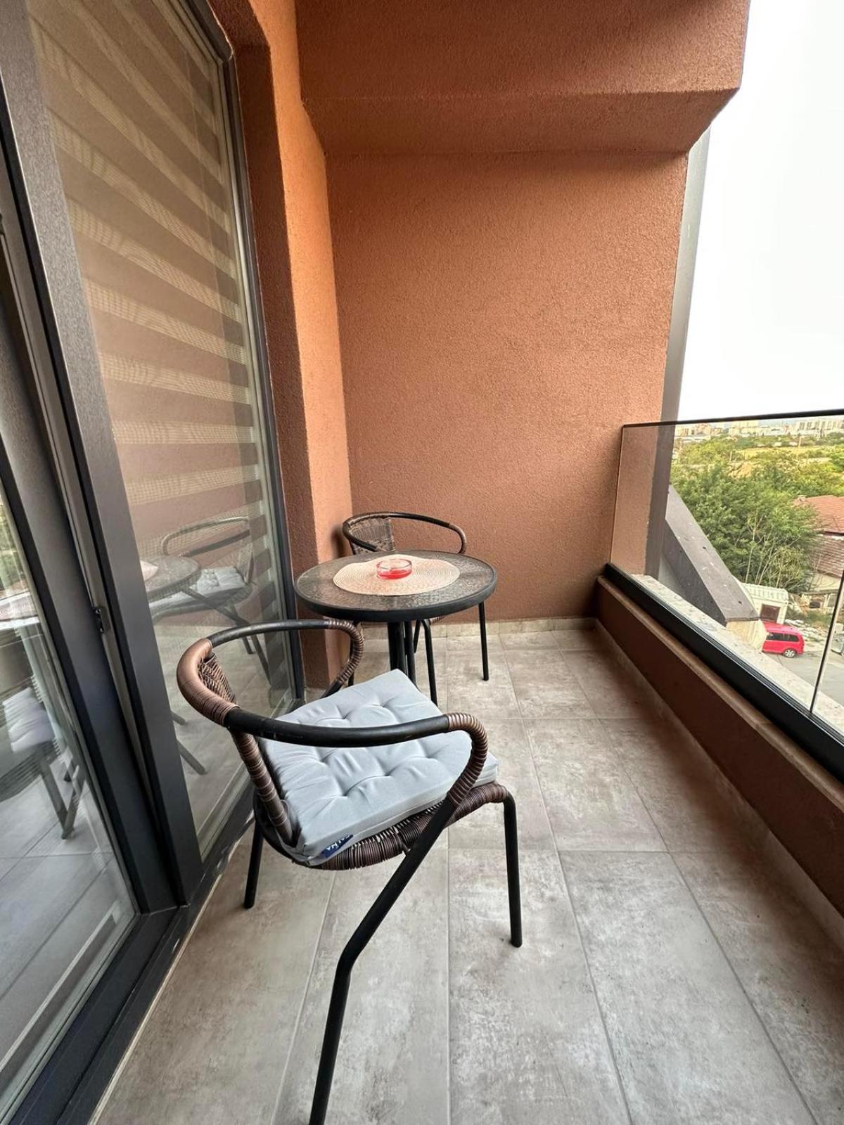 Golden Lux Apartments