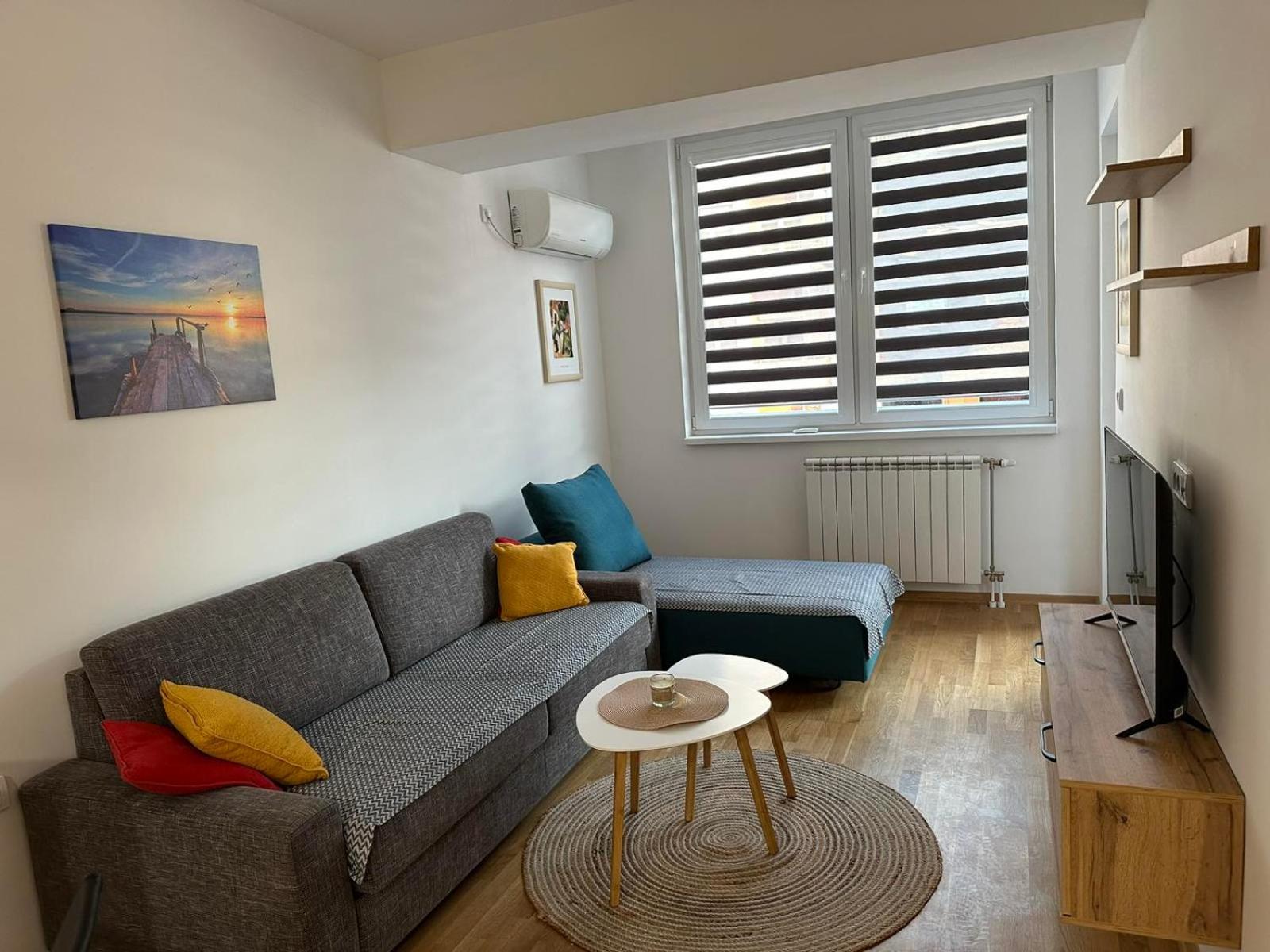 Golden Lux Apartments