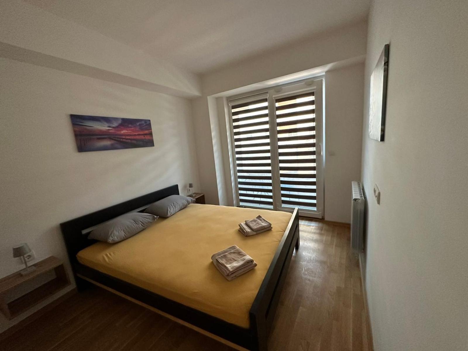 Golden Lux Apartments