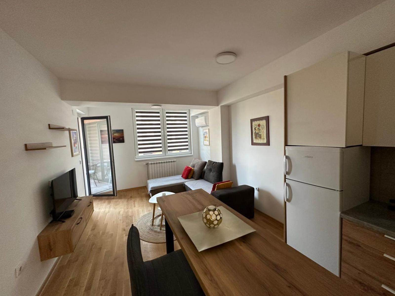 Golden Lux Apartments
