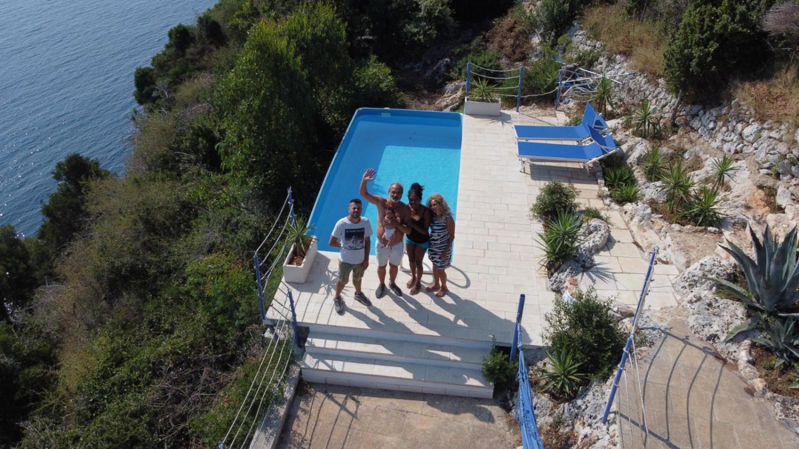 VILLE GIRASOLI "VILLA NELLA BAIA" with PRIVATE SWIMMING POOL view 4