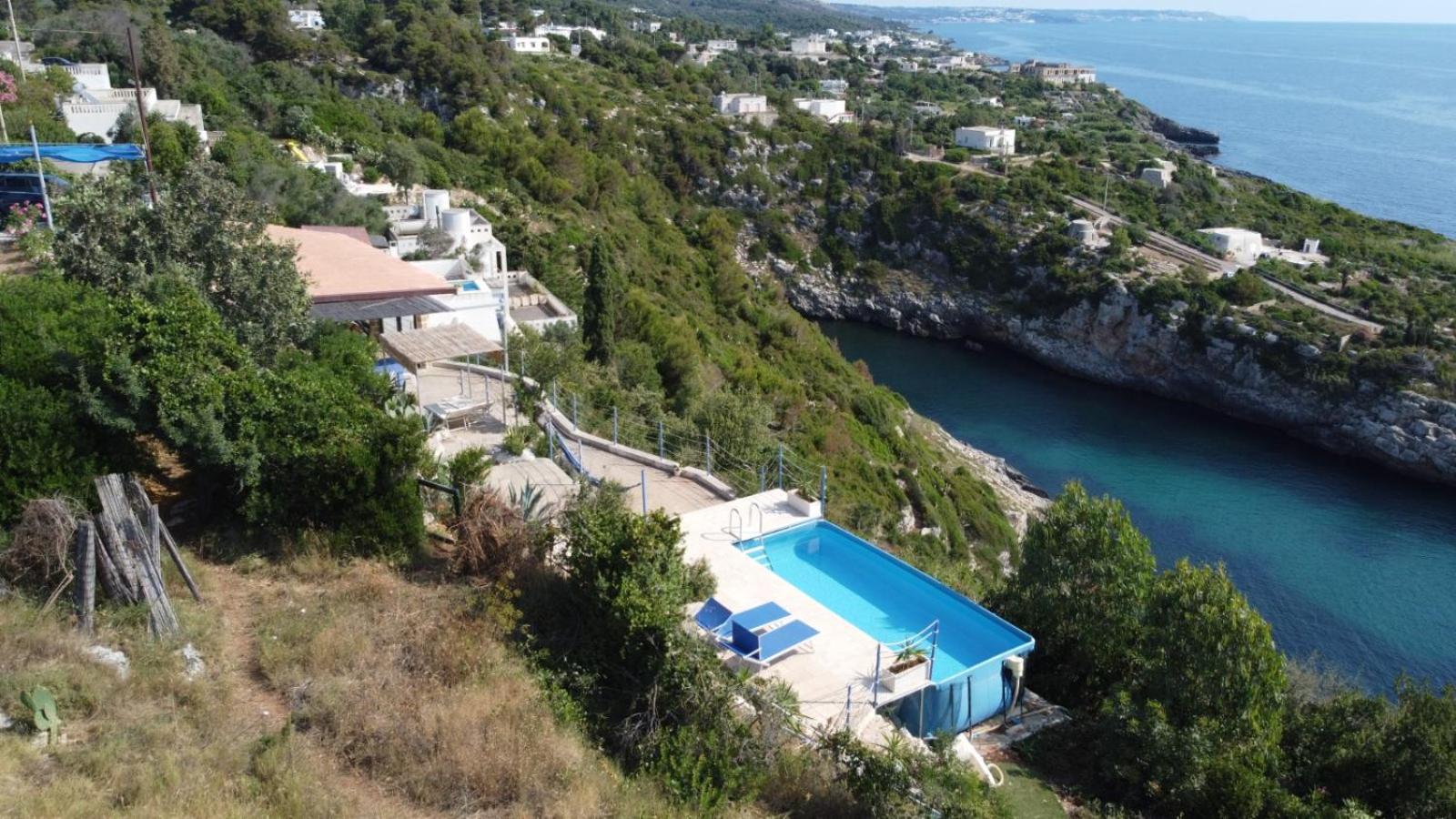 VILLE GIRASOLI "VILLA NELLA BAIA" with PRIVATE SWIMMING POOL view 3