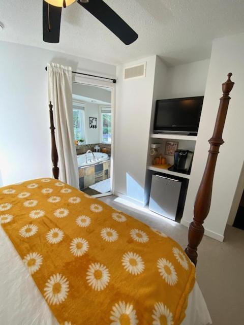 The Blue House Bed and Breakfast