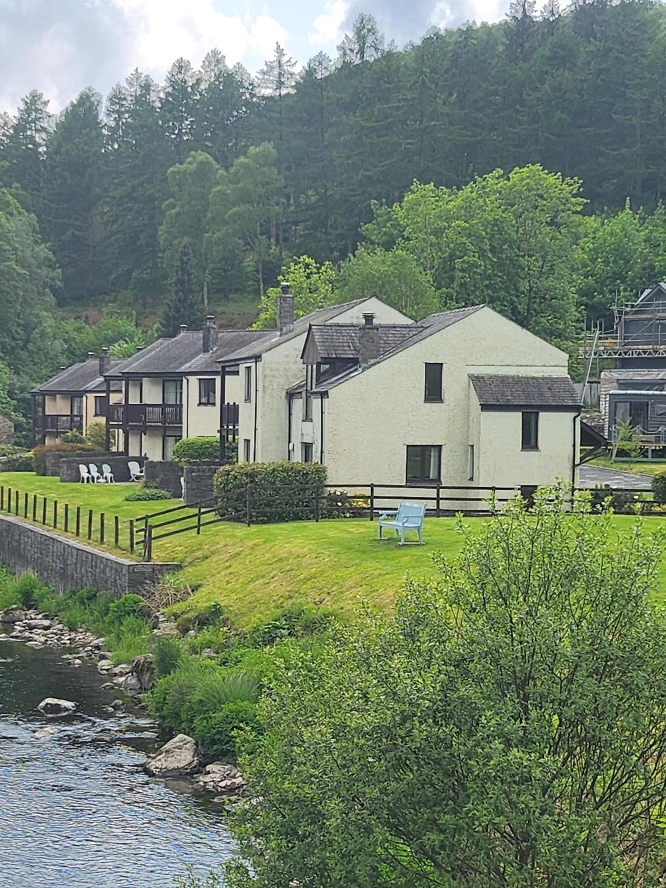 Lakeland Village