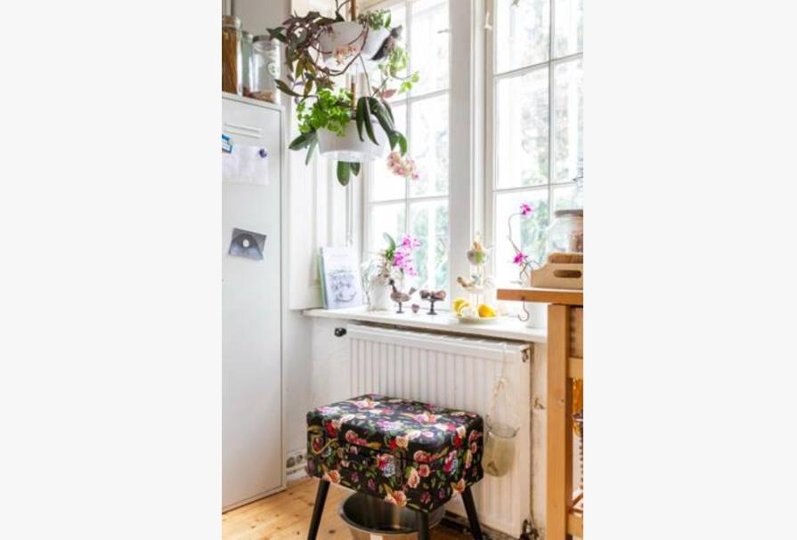 MARONA - Home Studio - where Music and Art meet Business
