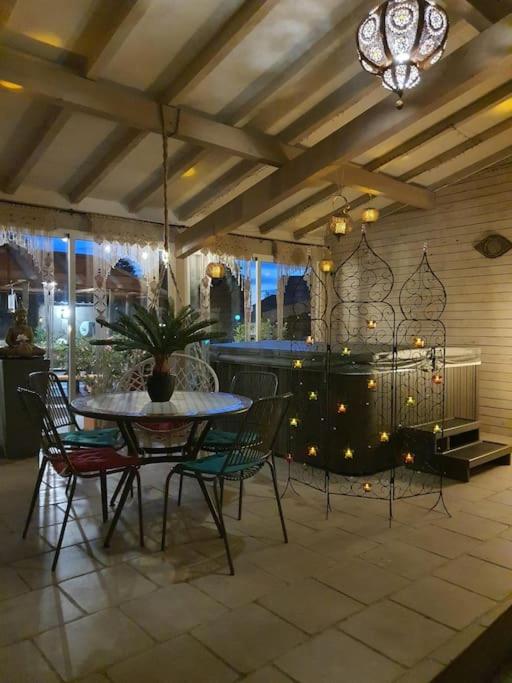 Maison Chez Mariebel - 20 pers avec piscine jacuzzi sauna