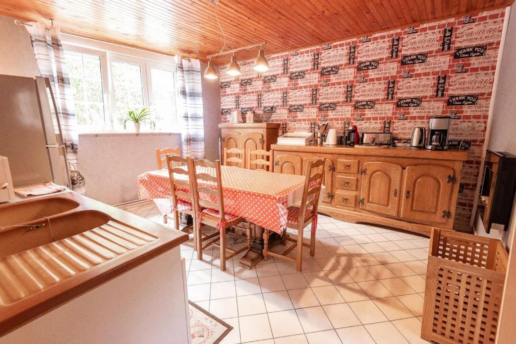 Maison Chez Mariebel - 20 pers avec piscine jacuzzi sauna