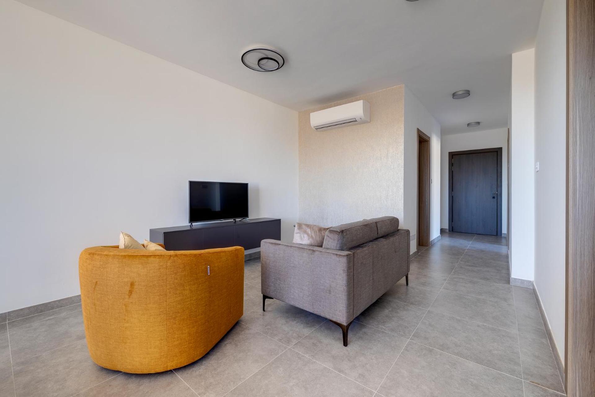 Valley's Edge Apartments view 3