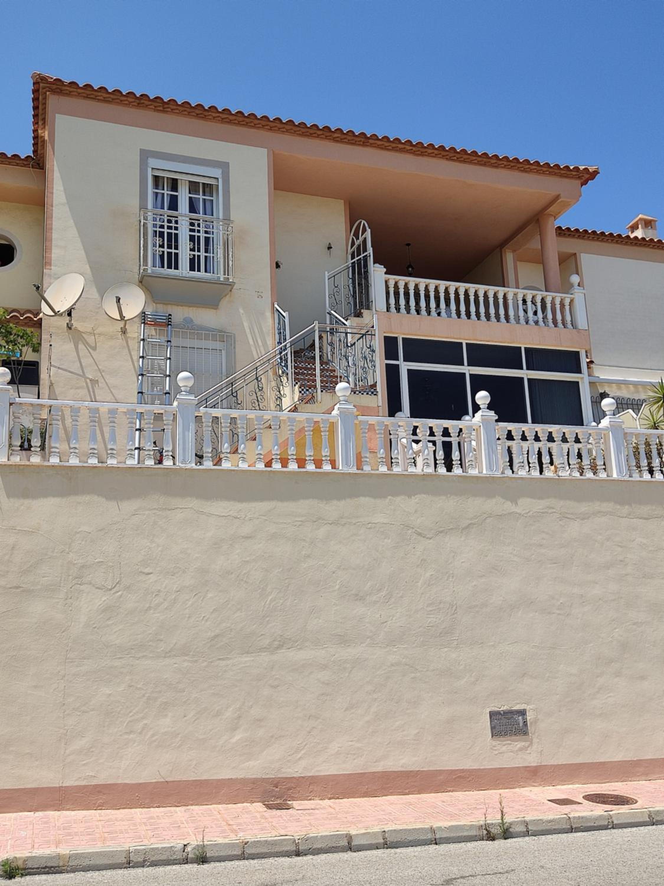 Confortable apartamento con vistas al mar