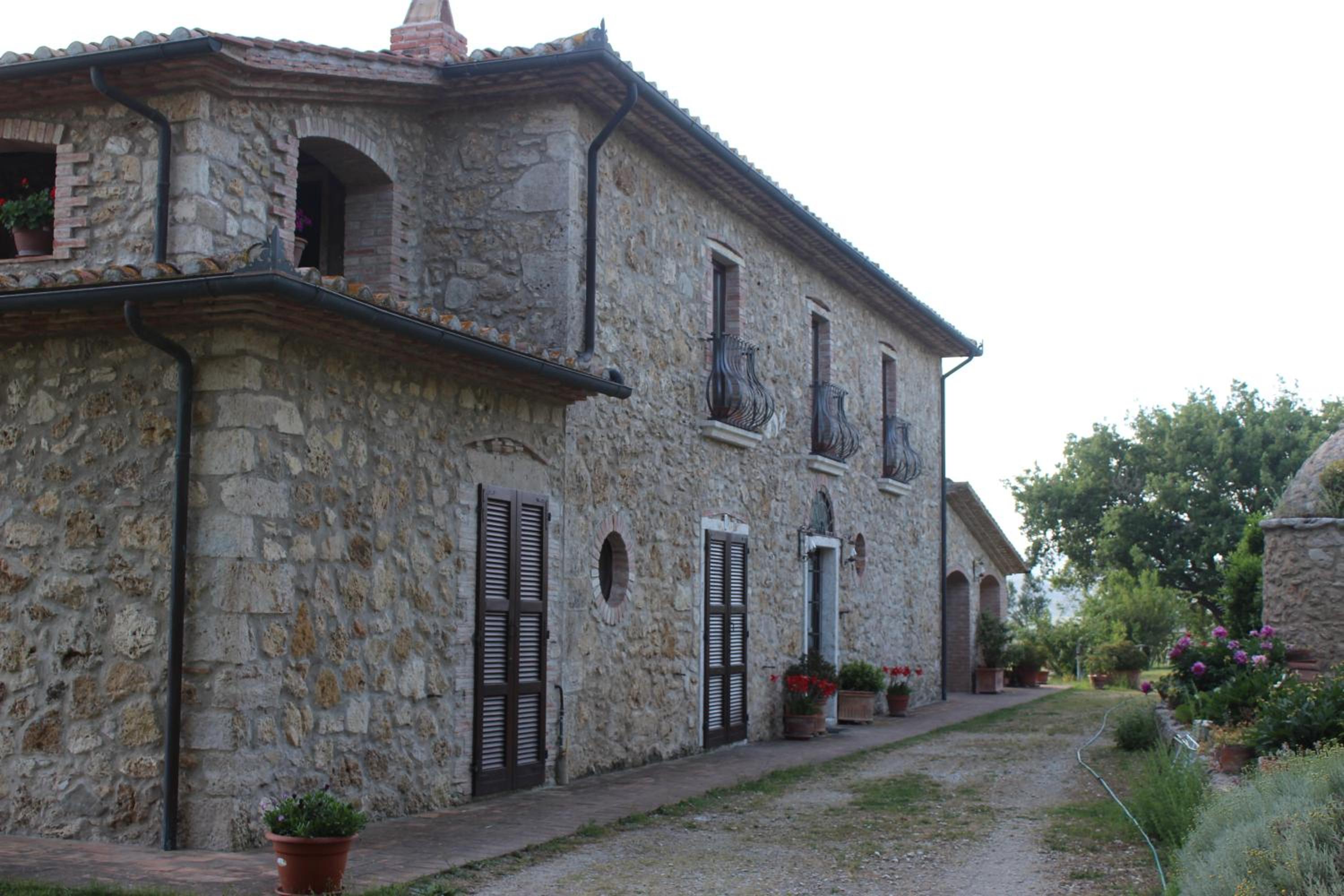 Photo 25