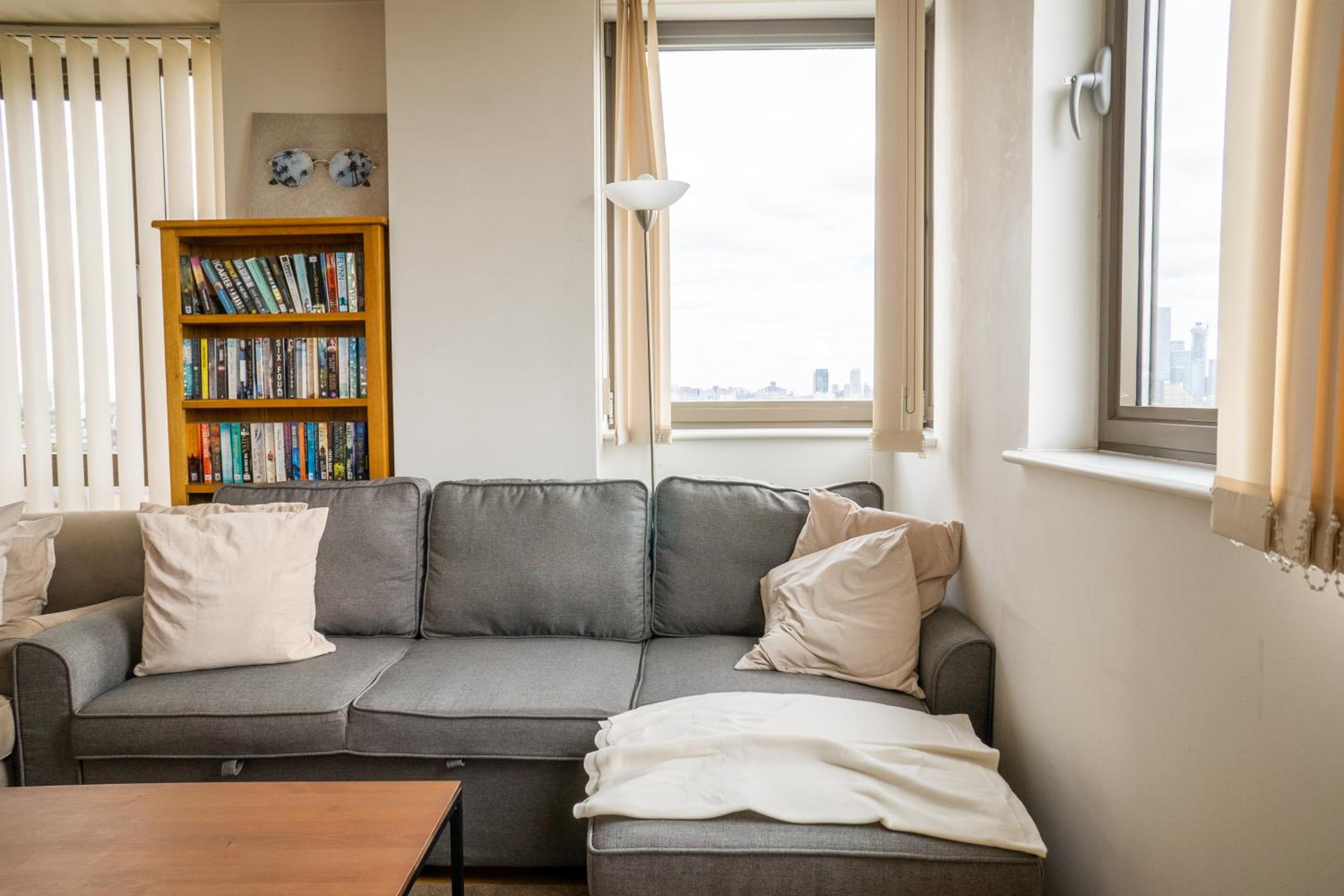 City Air Apartments - SHADWELL - GREAT TRANSPORT LINKS