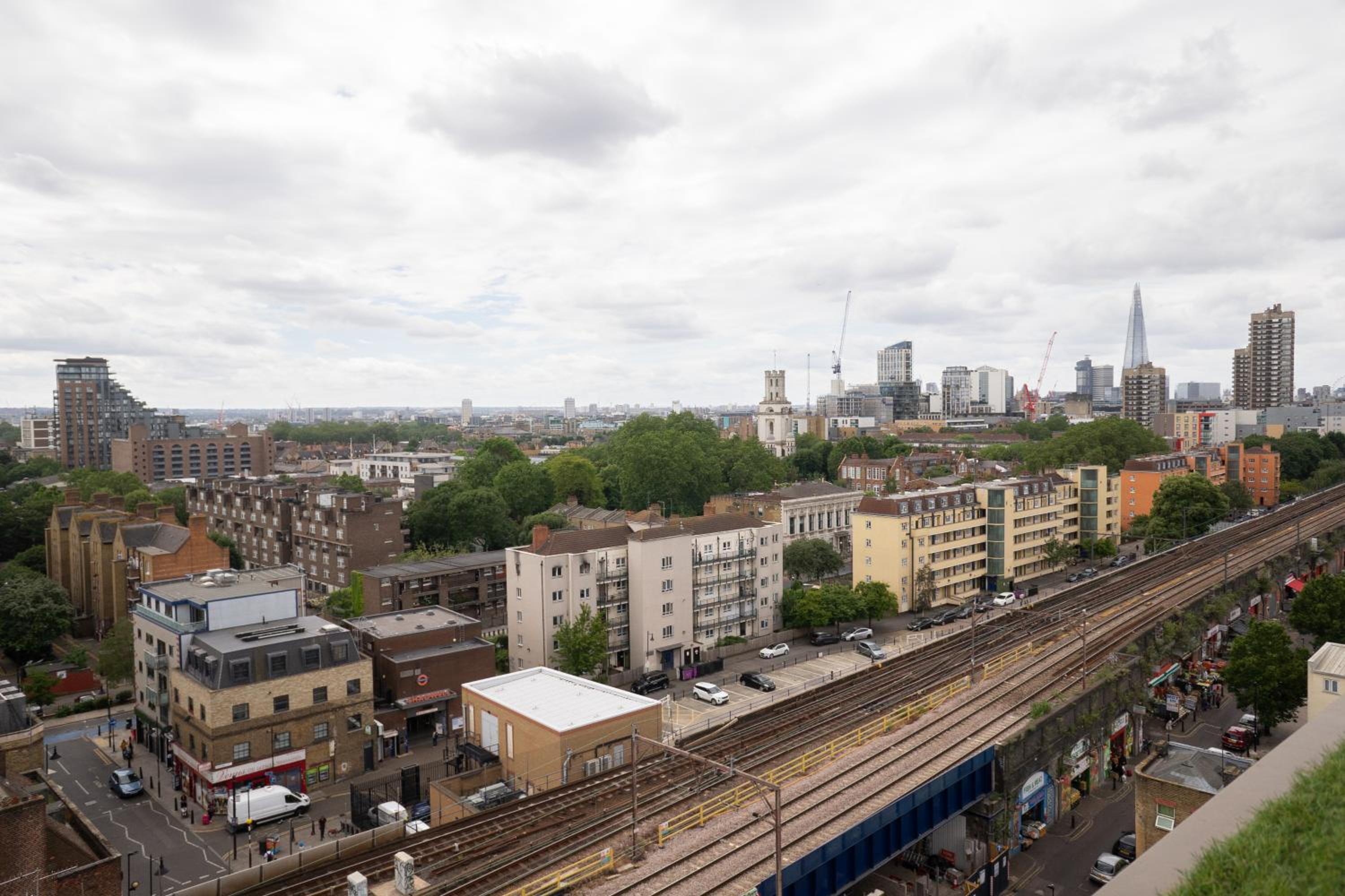 City Air Apartments - SHADWELL - GREAT TRANSPORT LINKS