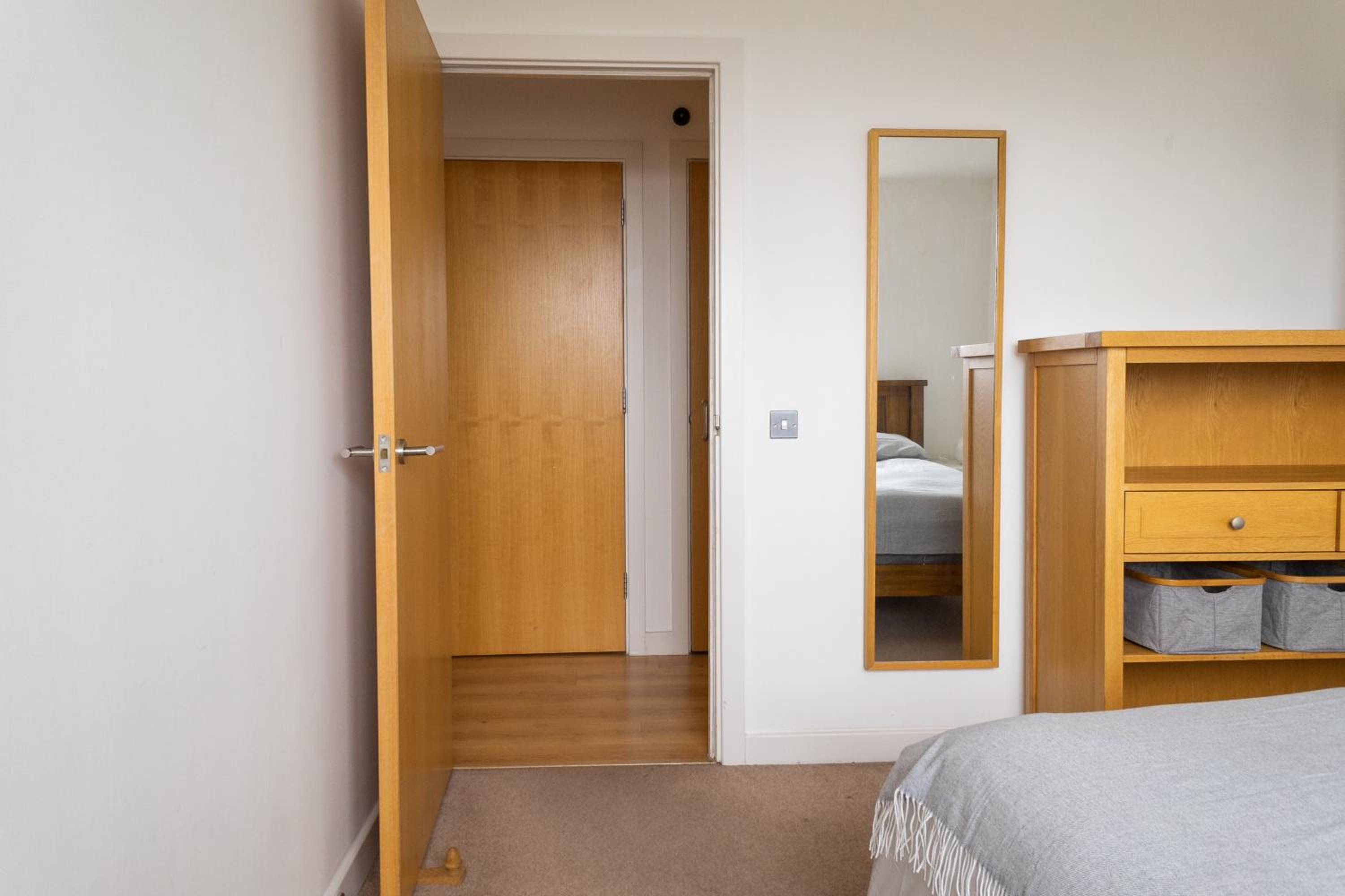 City Air Apartments - SHADWELL - GREAT TRANSPORT LINKS