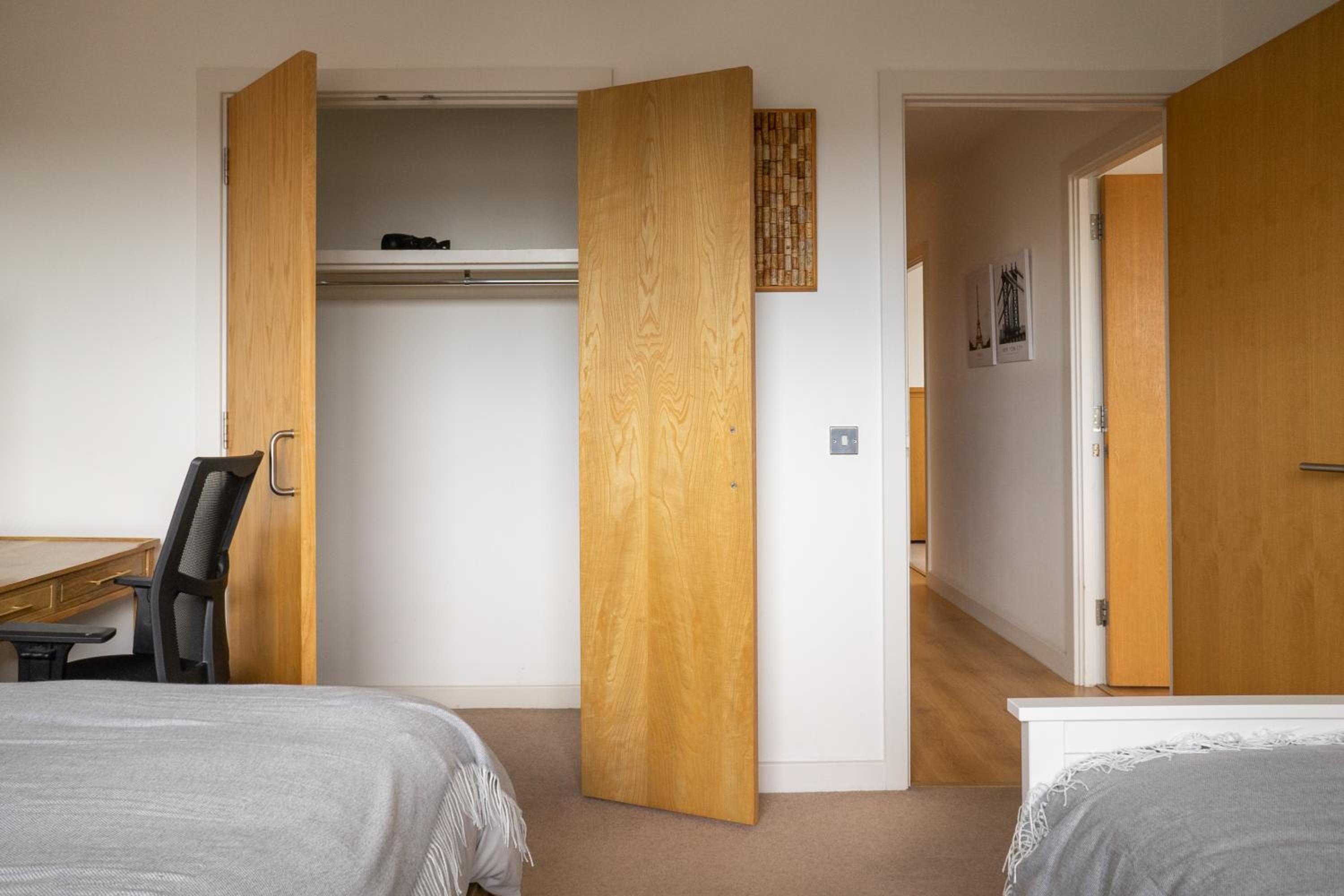 City Air Apartments - SHADWELL - GREAT TRANSPORT LINKS