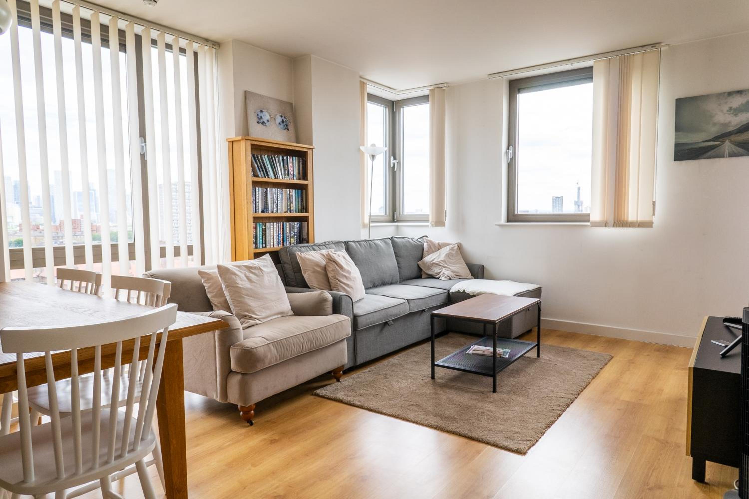 City Air Apartments - SHADWELL - GREAT TRANSPORT LINKS