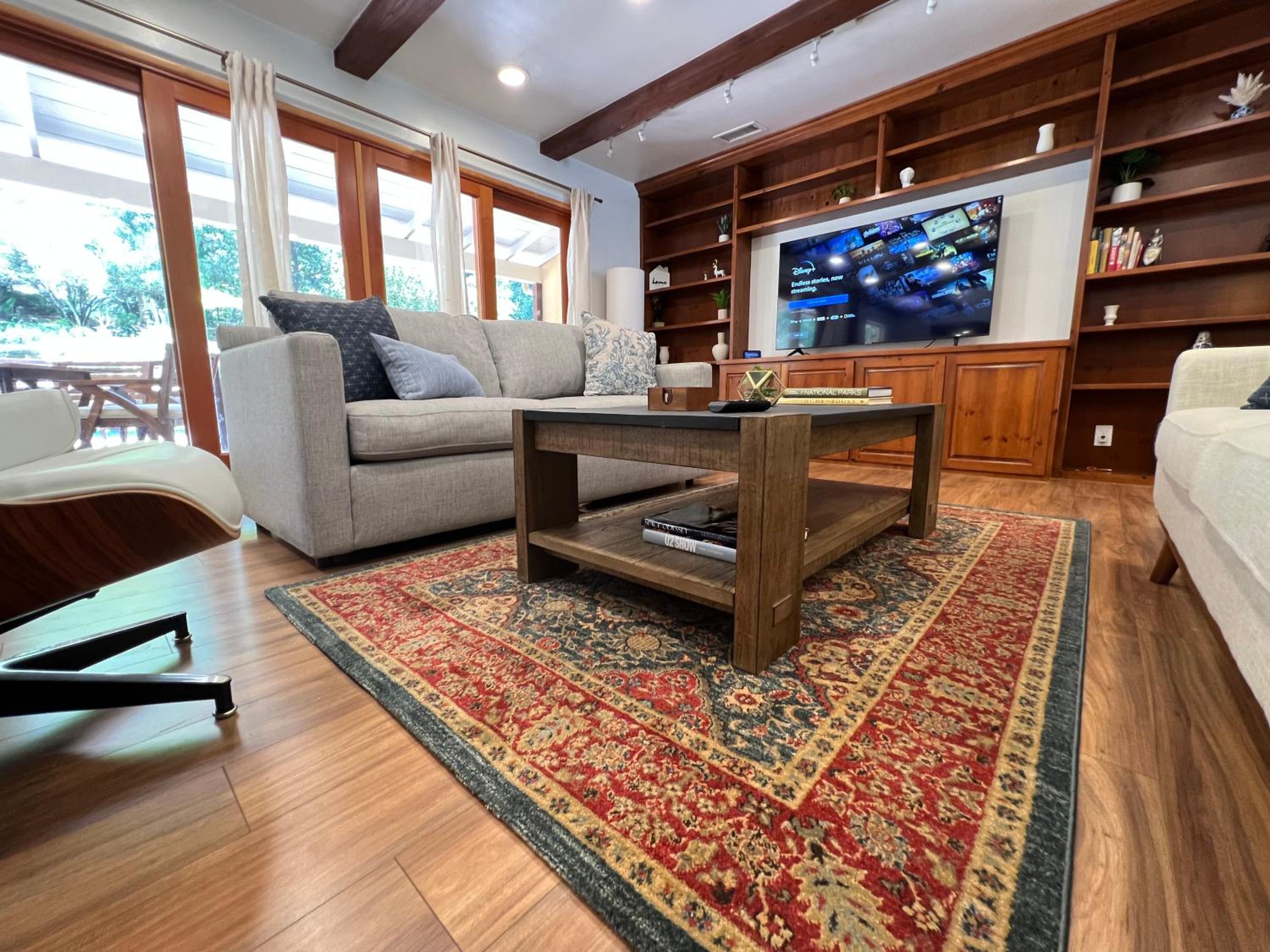 Los Angeles Vacations - Villa La Reforma - Newly Designed 4BR HOUSE POOL in Los Angeles by Topanga - Property Image 33