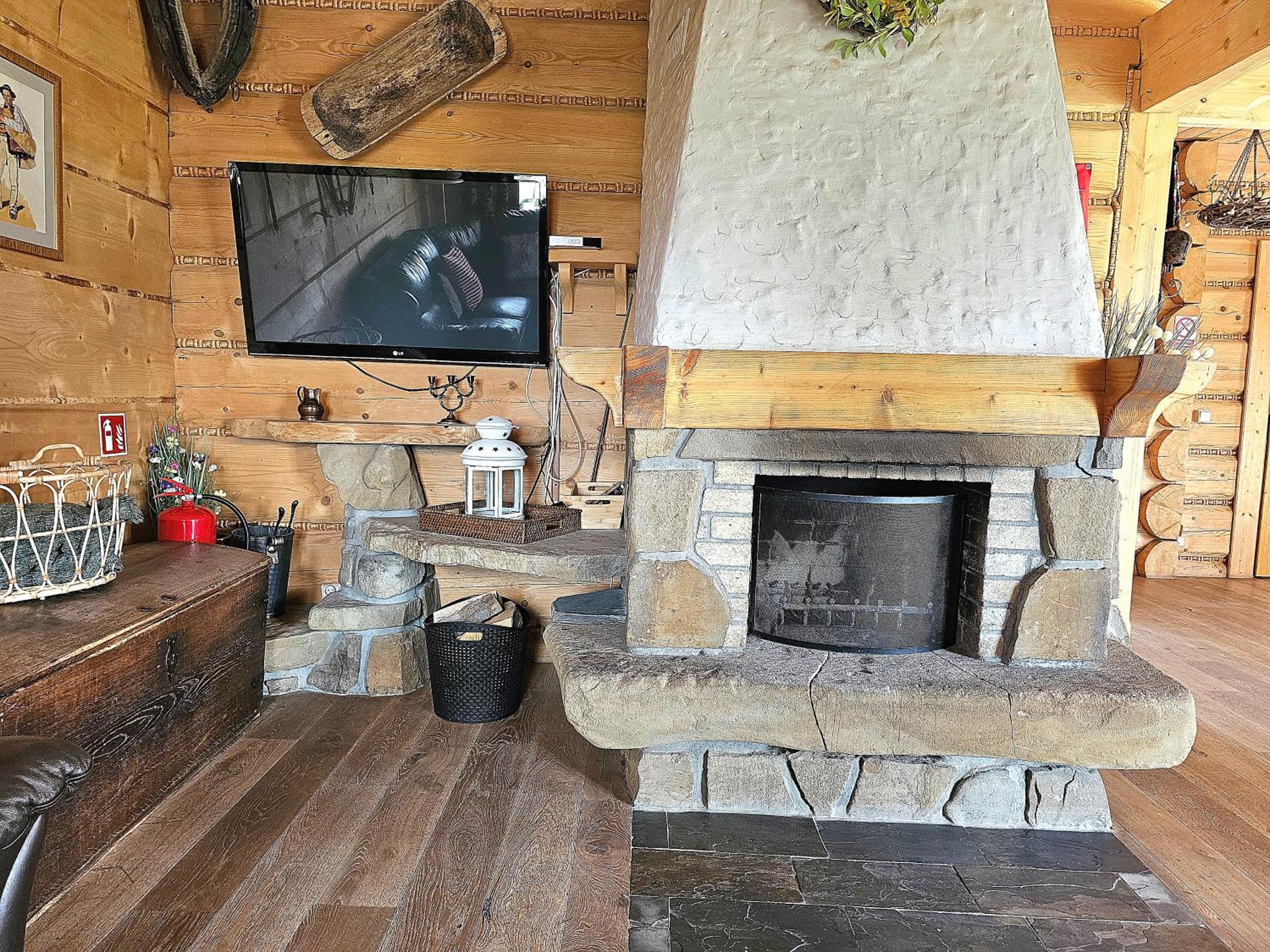Mountain Shelter Gawlaki