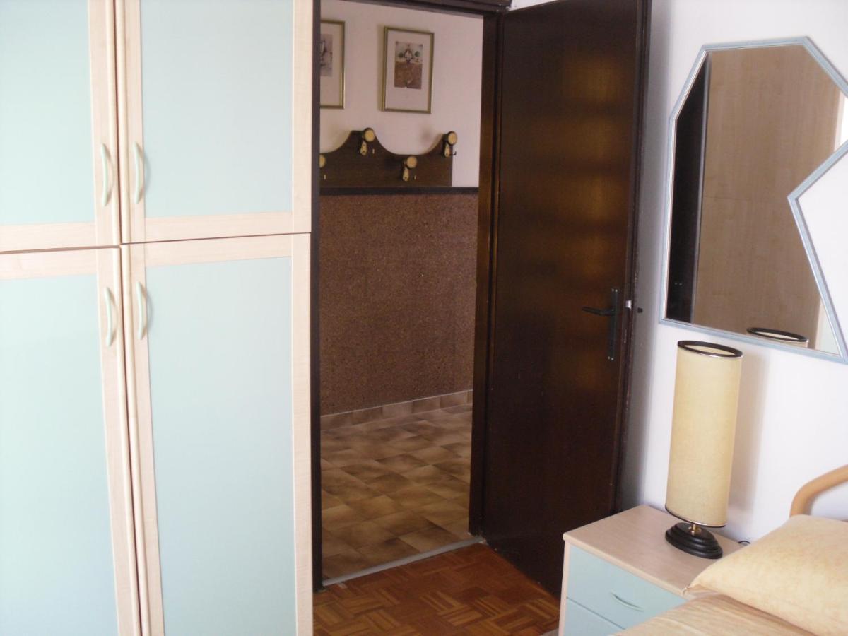 Holiday Pool House en Pula