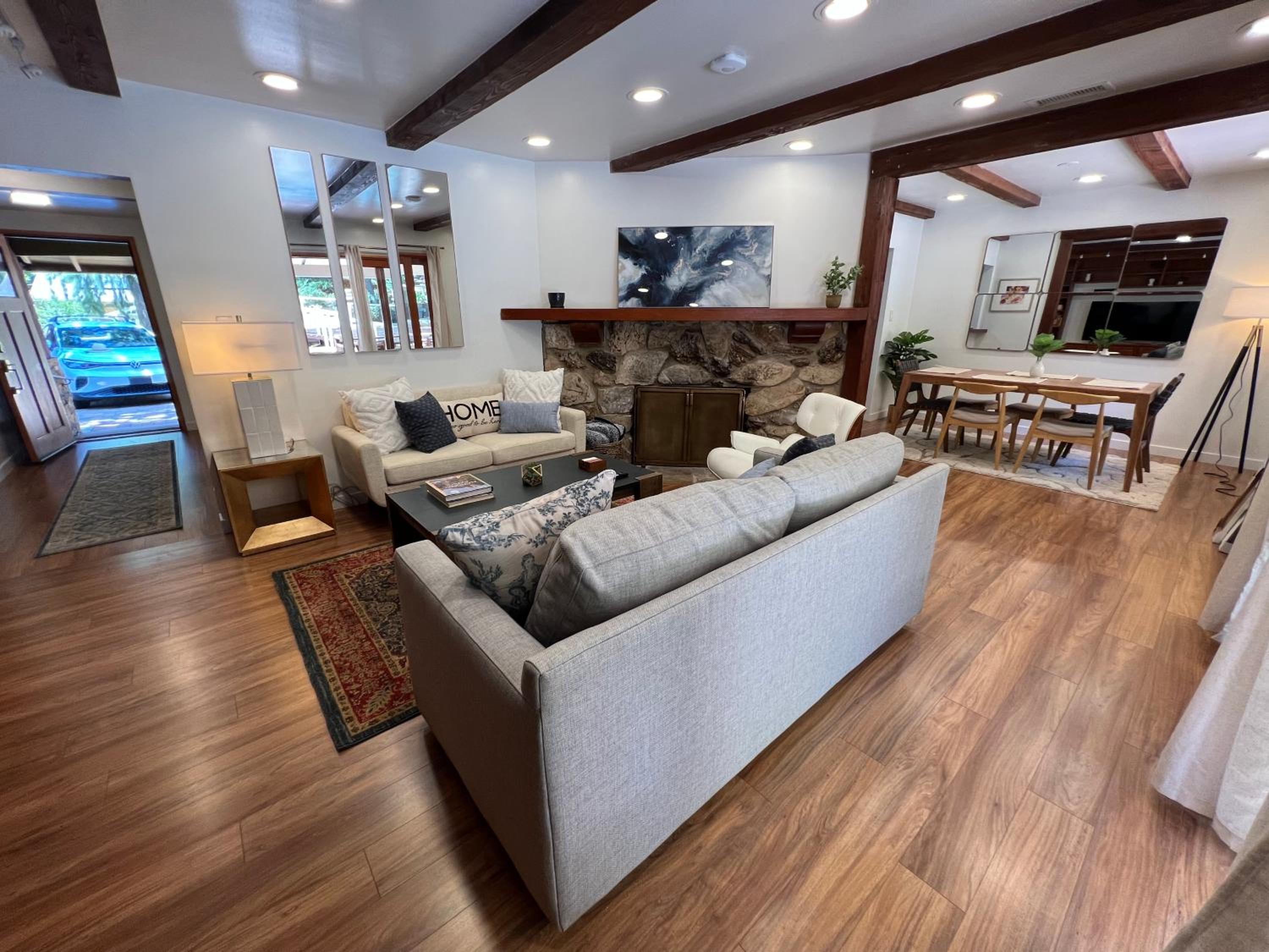 Los Angeles Vacations - Villa La Reforma - Newly Designed 4BR HOUSE POOL in Los Angeles by Topanga - Property Image 48
