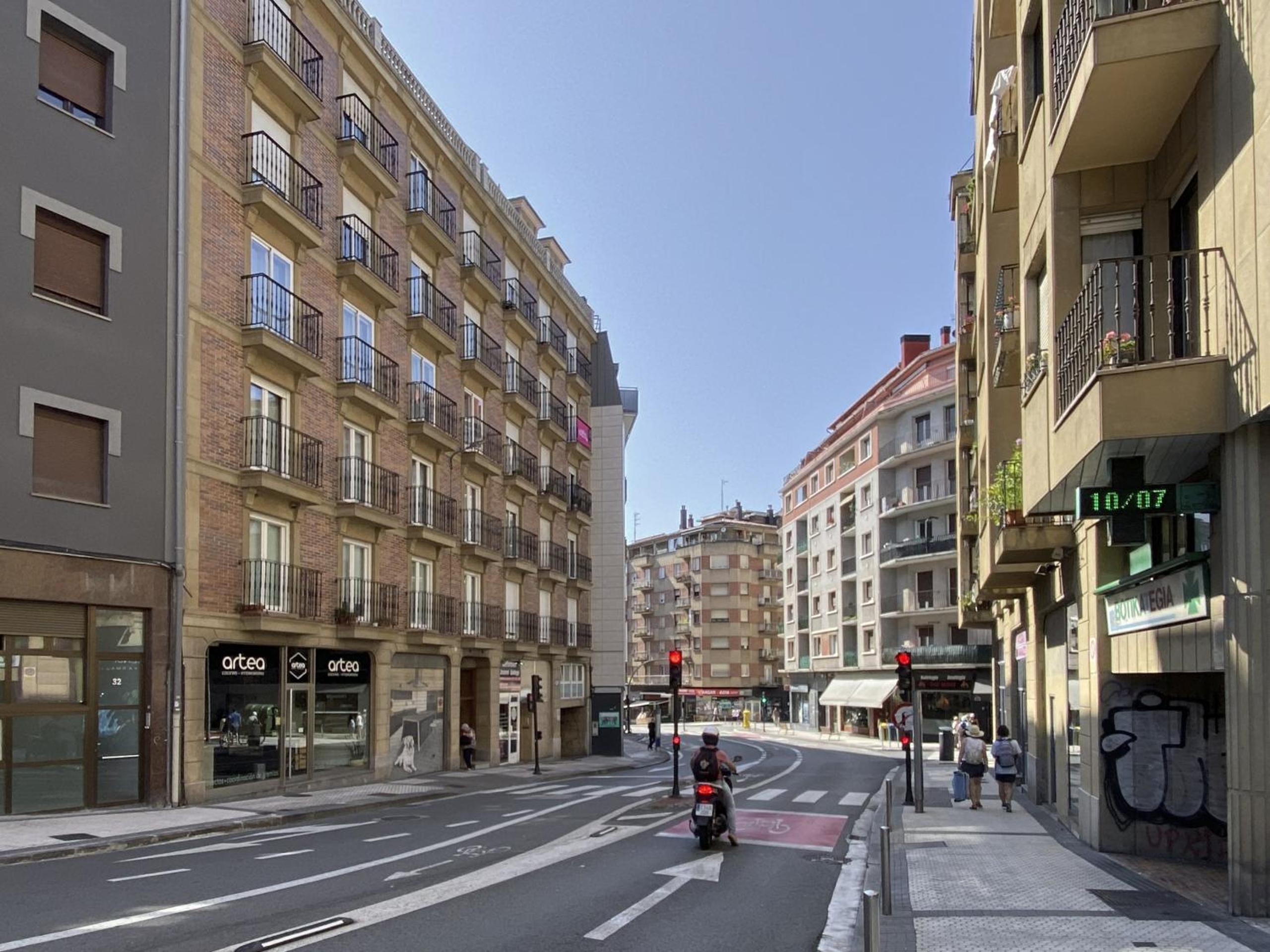 Always Easy I Cristina Enea