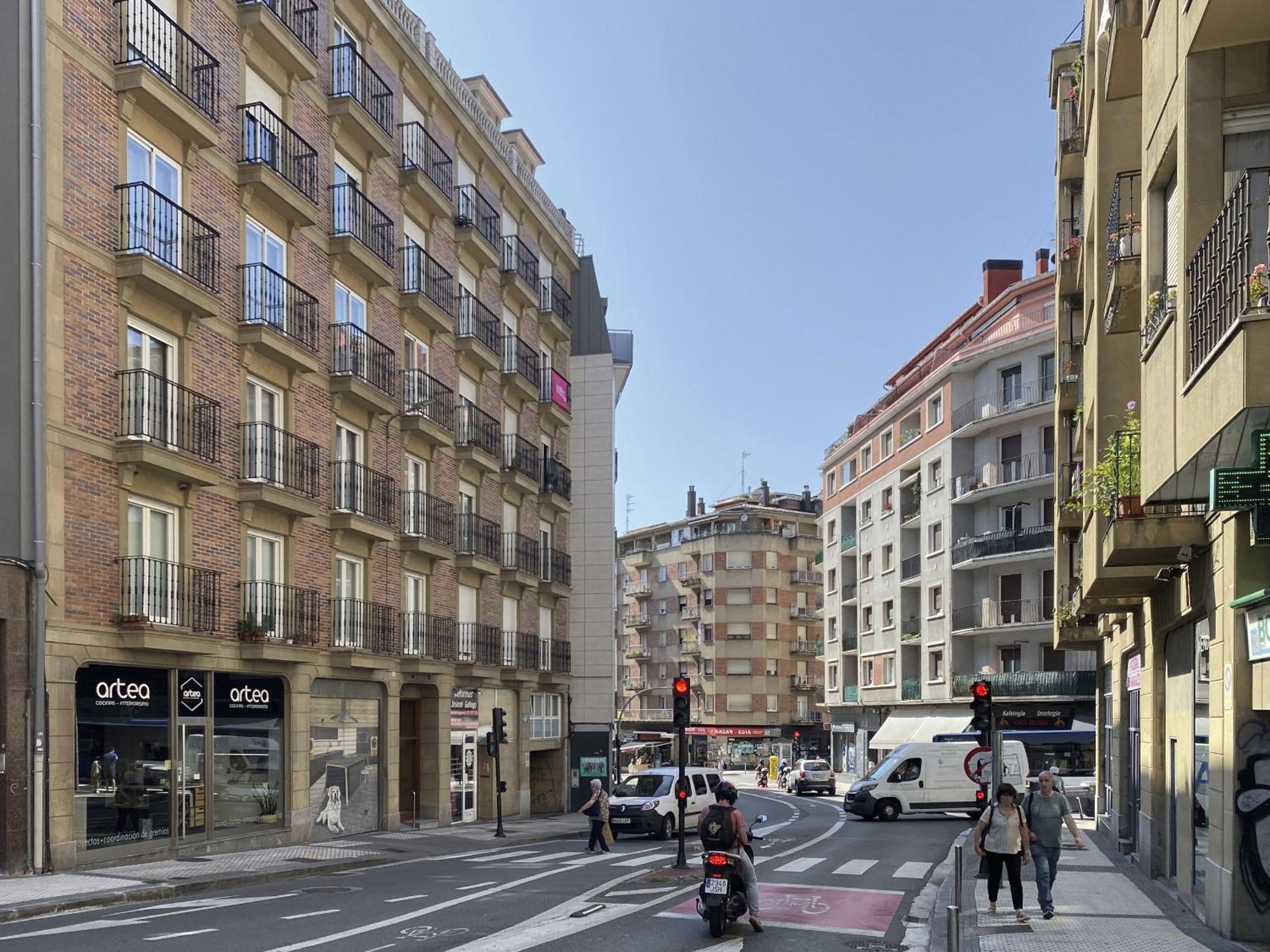 Always Easy I Cristina Enea