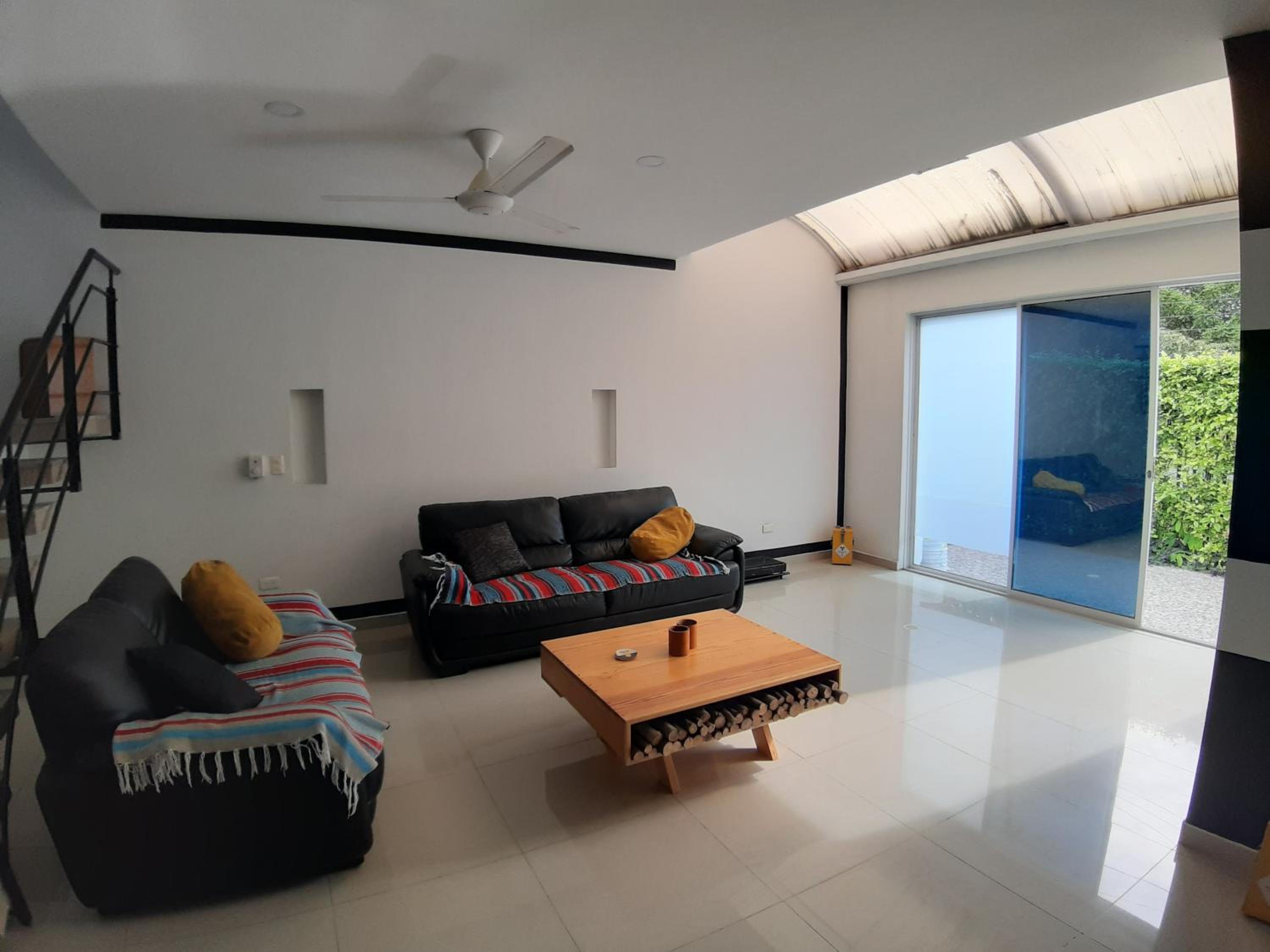 CASA EN GIRARDOT