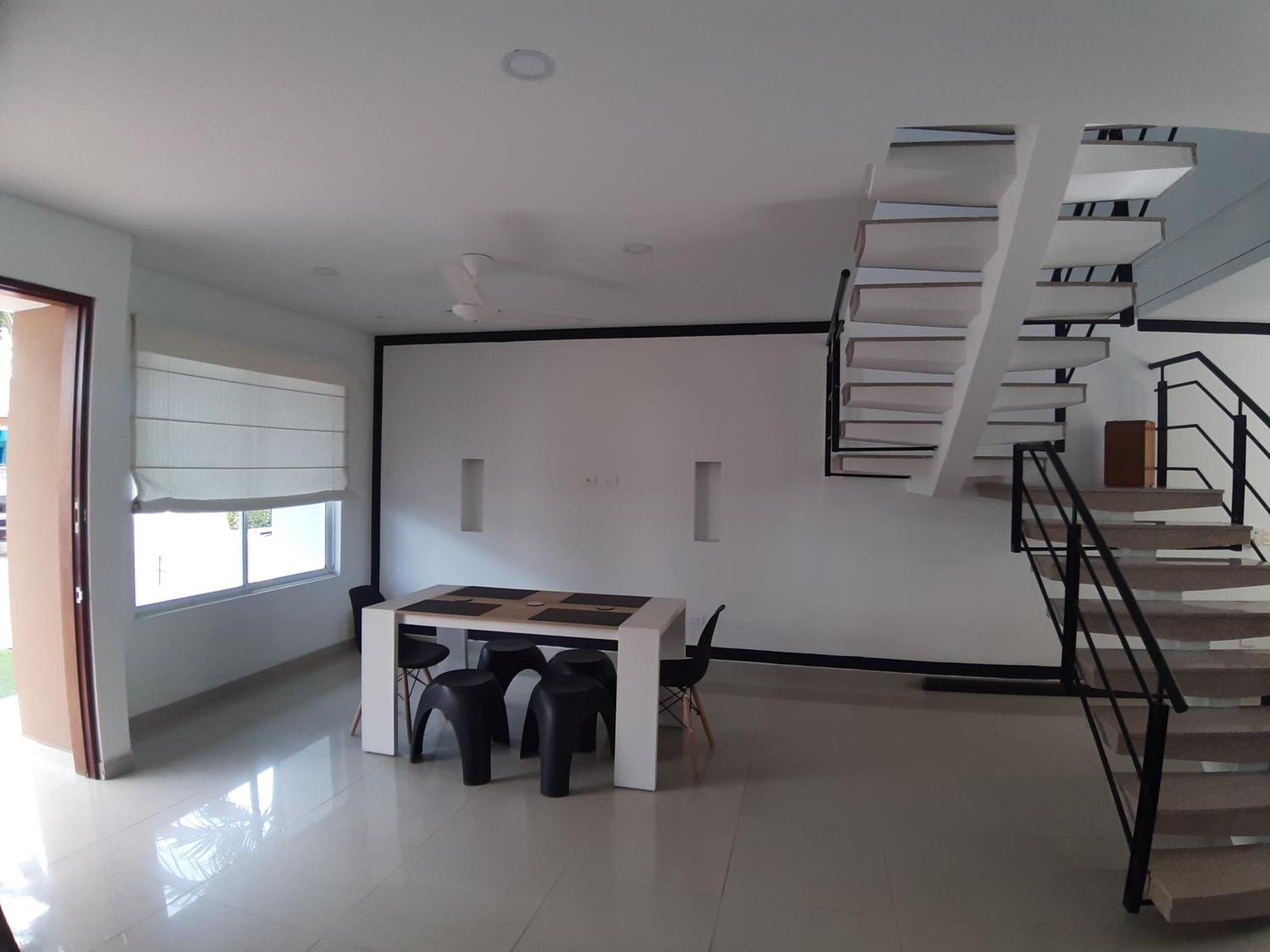 CASA EN GIRARDOT