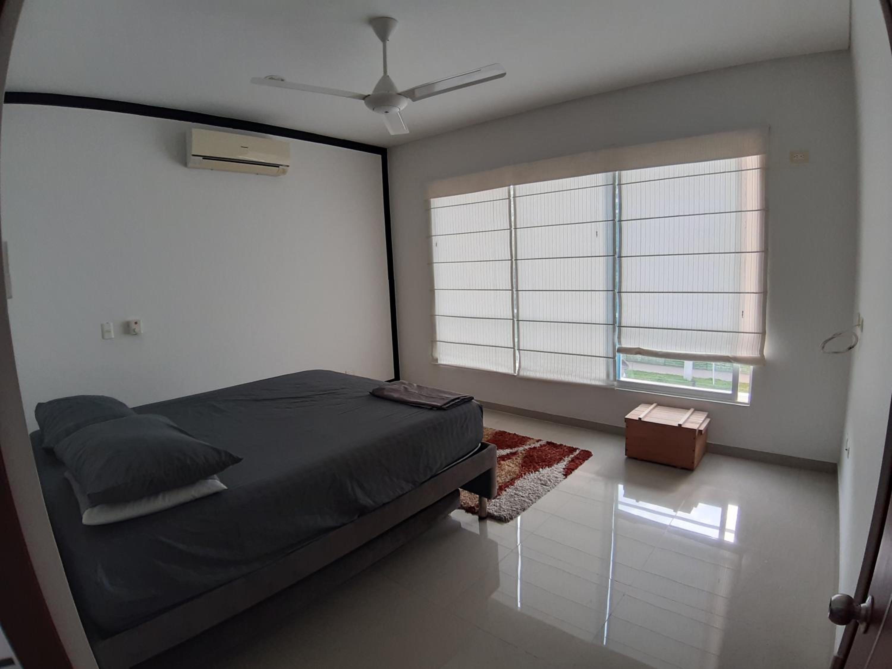 CASA EN GIRARDOT