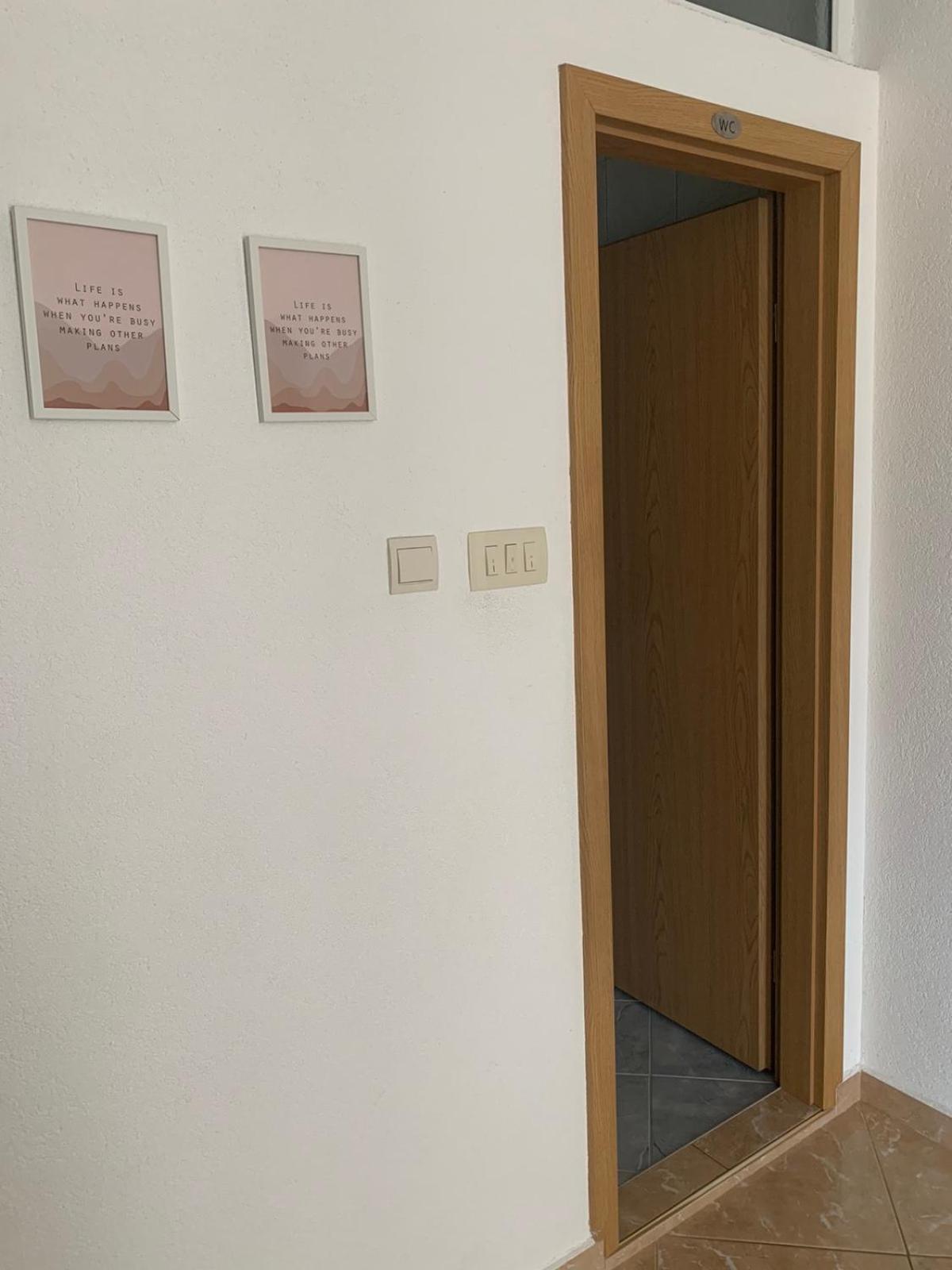 Duraku Apartment