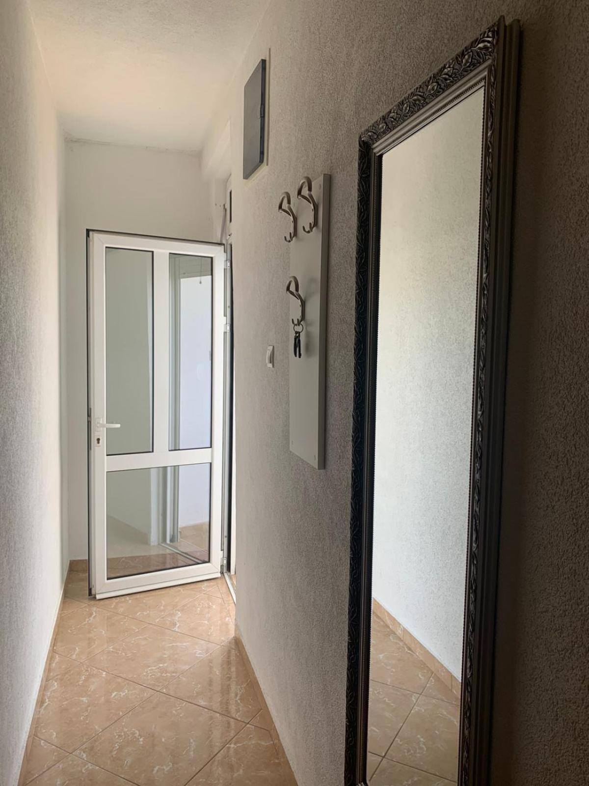 Duraku Apartment