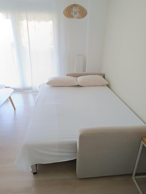 Pilea Luxury Apartments 3