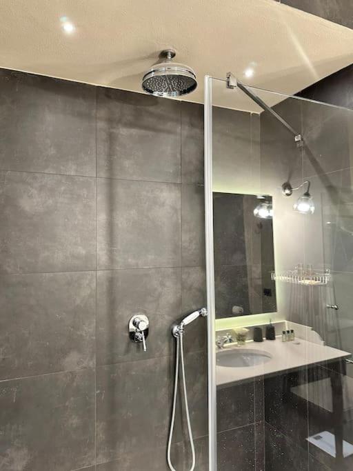 Lambe Suite next to Ponte Vecchio and Uffizi - LoveTheApartments