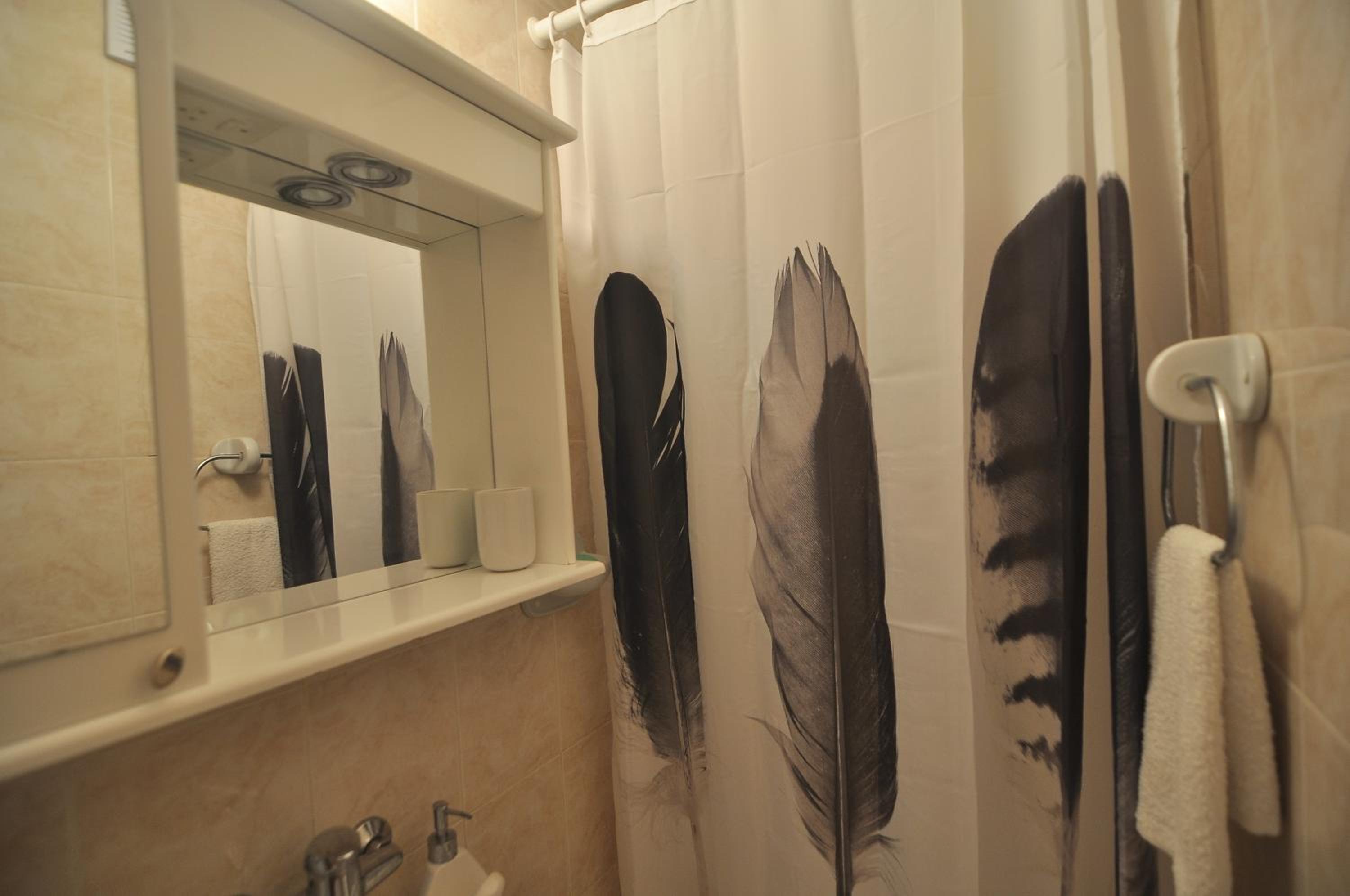 Charming studio near downtown