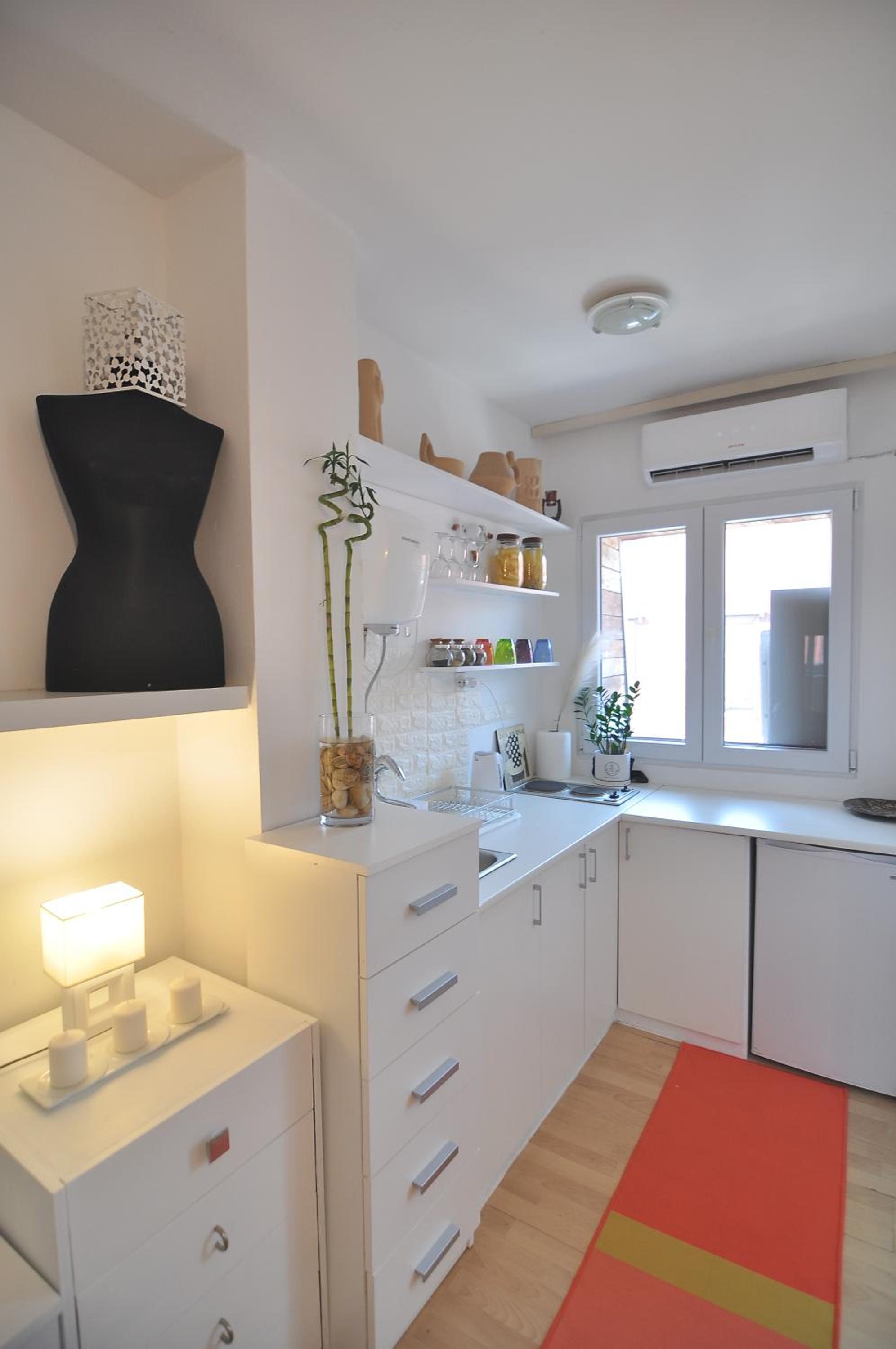 Charming studio near downtown