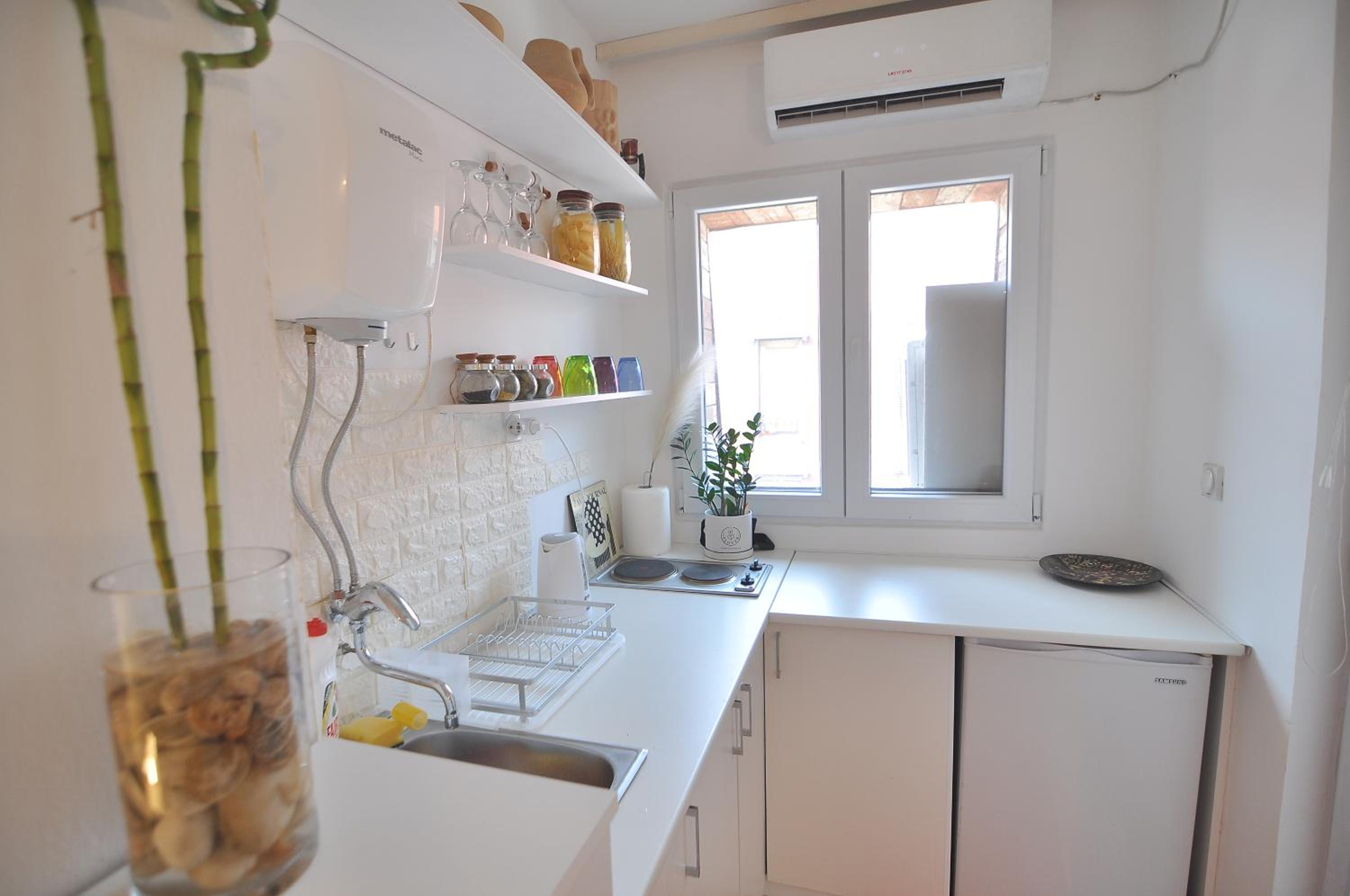 Charming studio near downtown