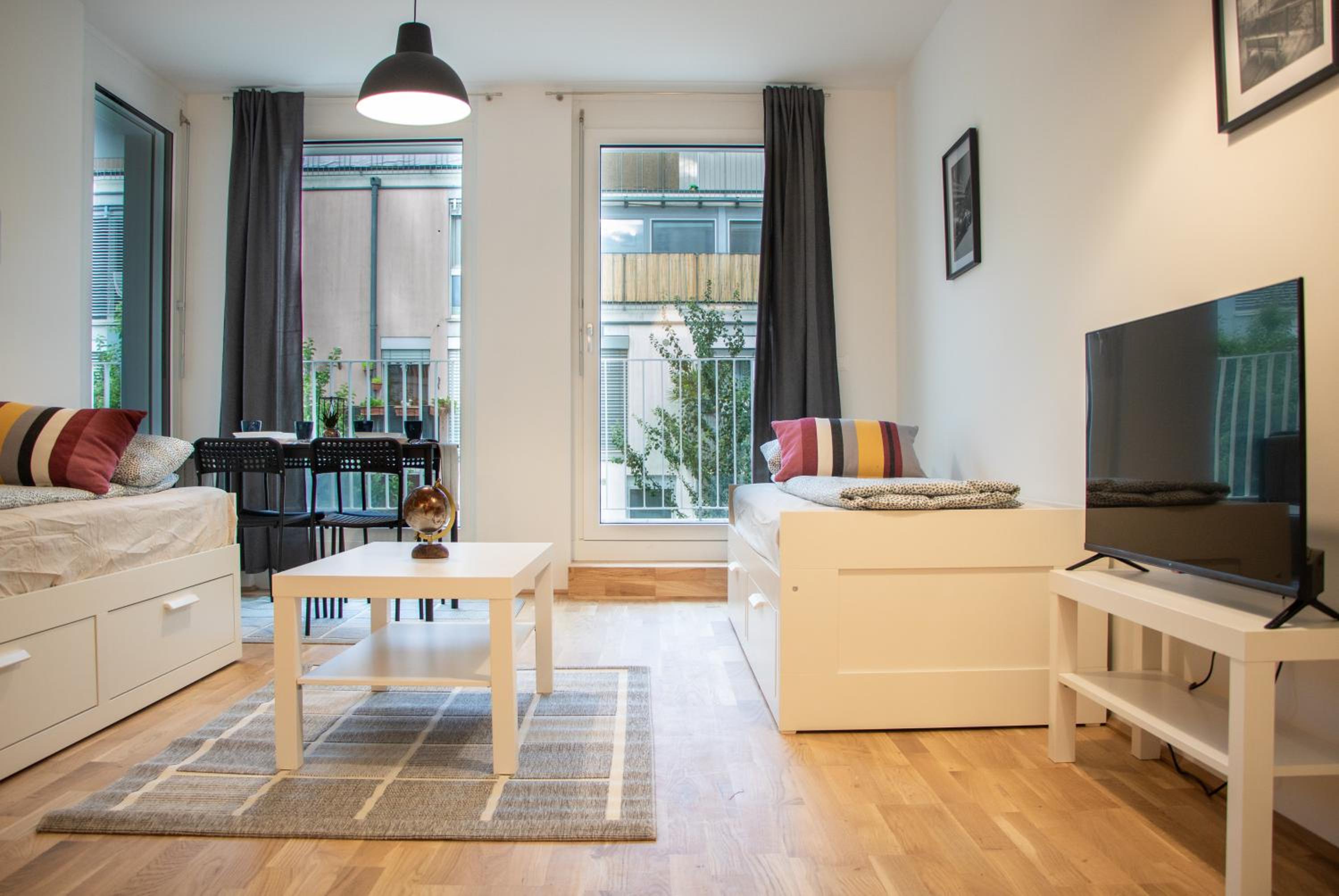 Flat2go modern apartments - Harmony of city and nature