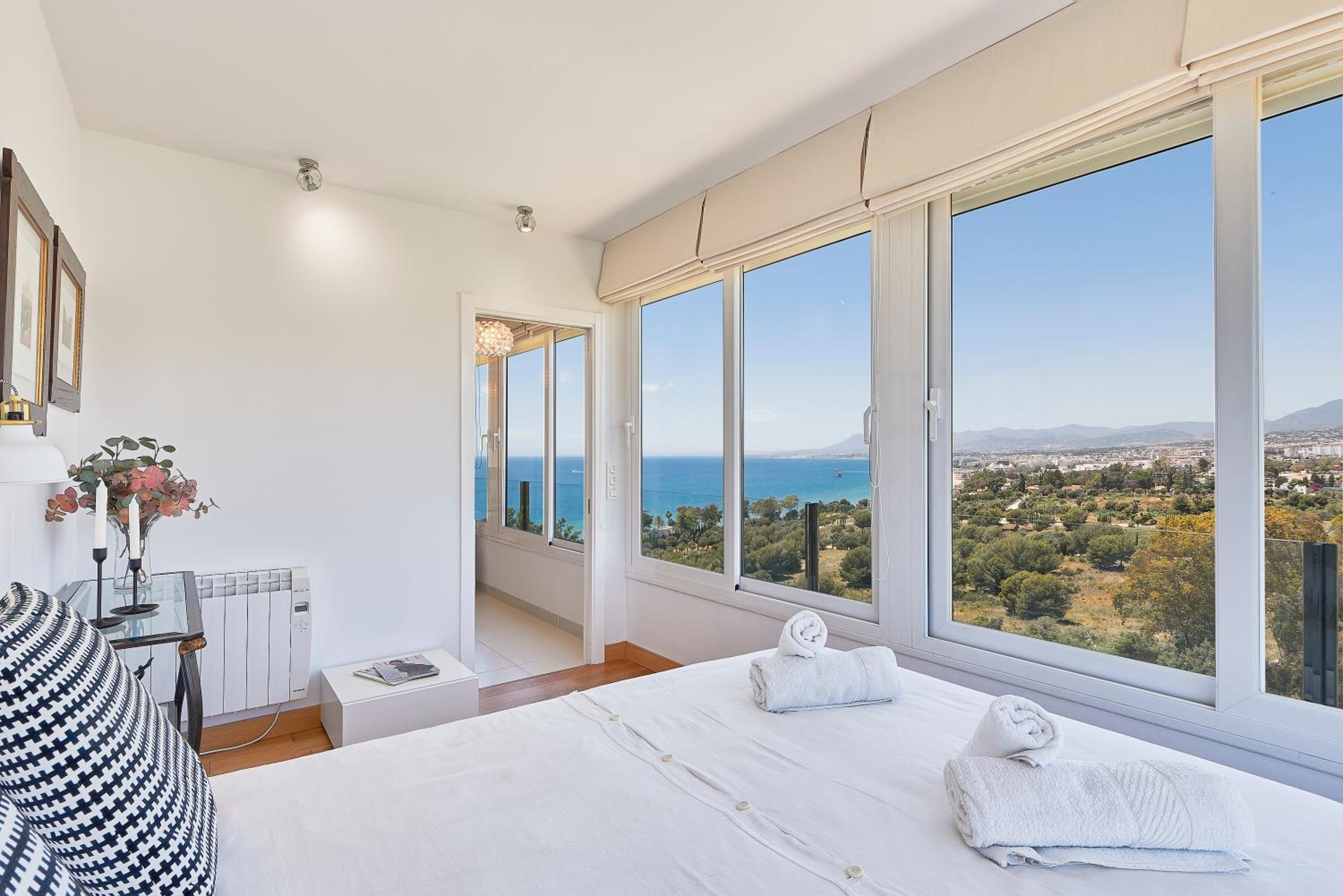 Marbella Vacations - Torre Real Vistas 360 cerca Trocadero Arena Marbella - Property Image 21